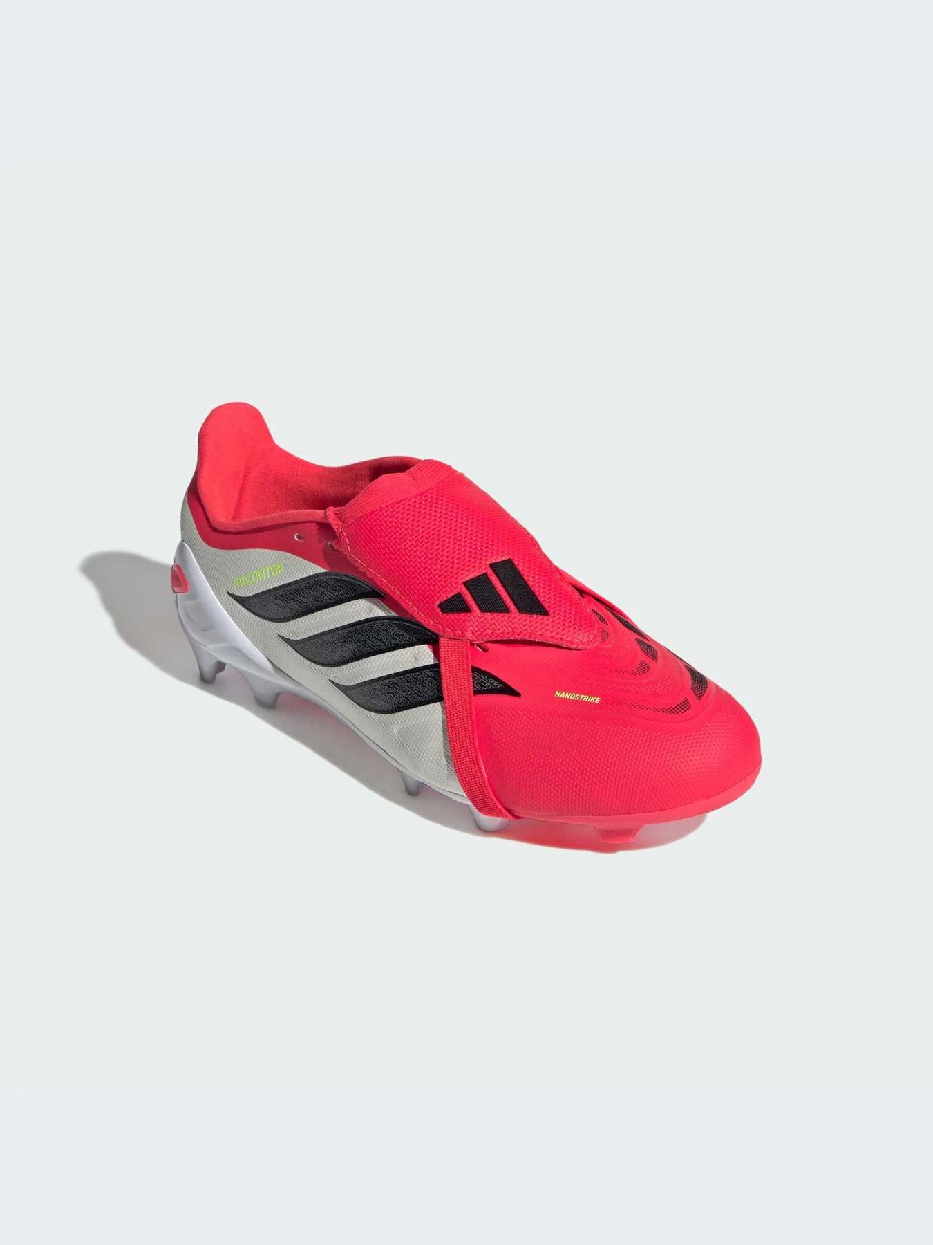 Кроссовки Adidas Predator модель JR7925-KZ Кроссовки Adidas Predator модель JR7925-KZ Фото