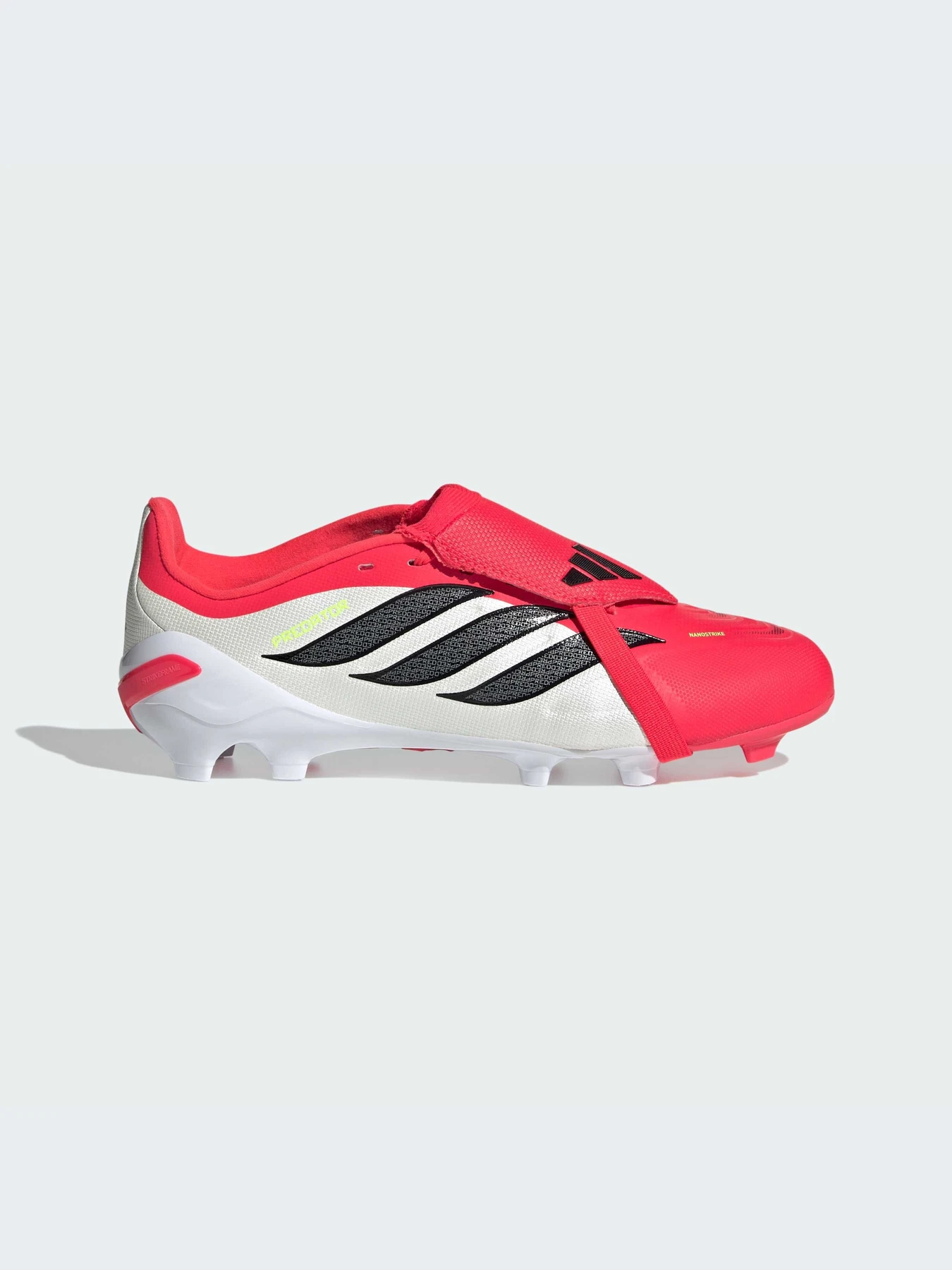 Кроссовки Adidas Predator модель JR7925-KZ Кроссовки Adidas Predator модель JR7925-KZ Фото
