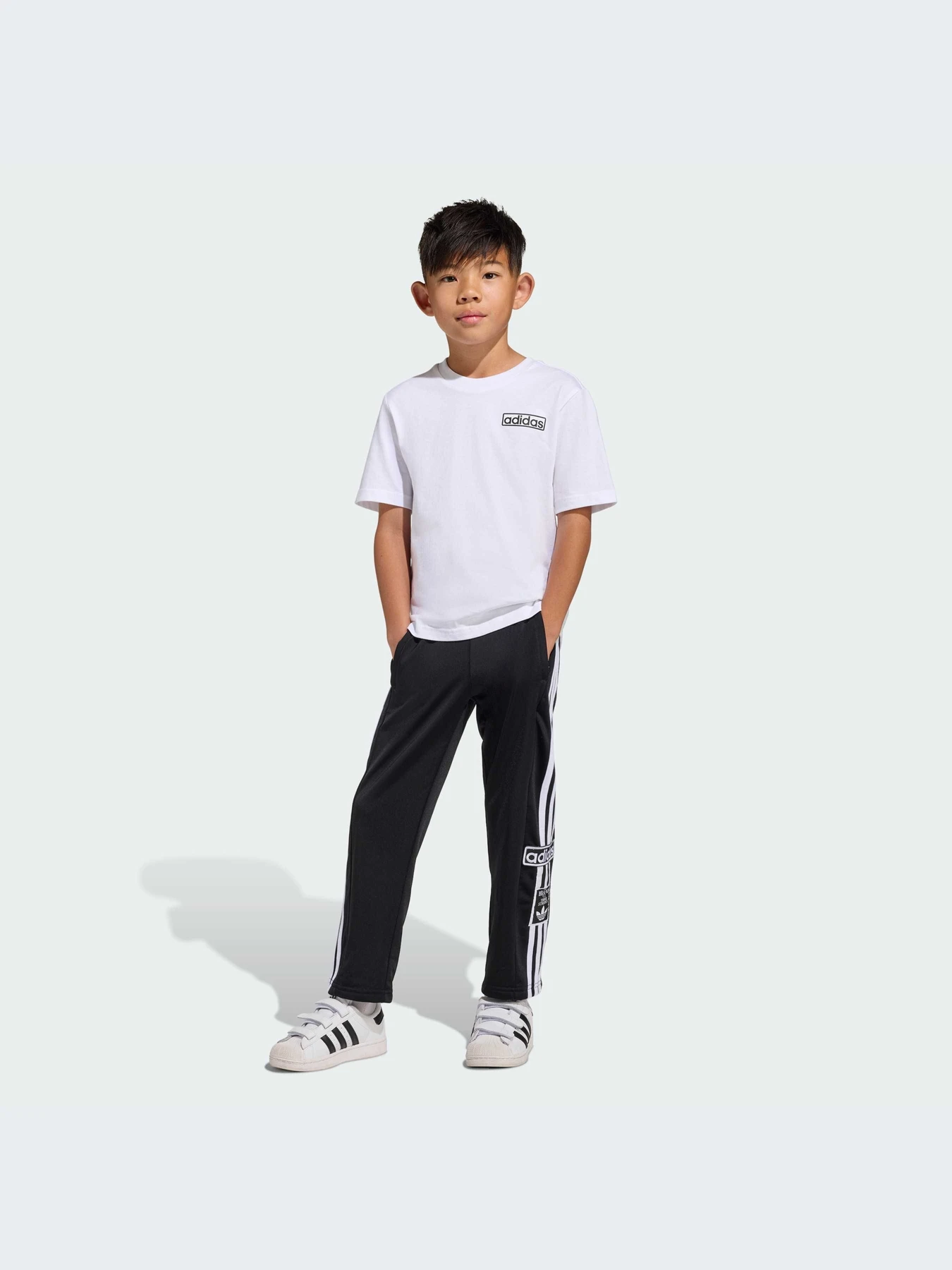 Костюмы Adidas Adicolor модель KD3990-KZ Костюмы Adidas Adicolor модель KD3990-KZ Фото
