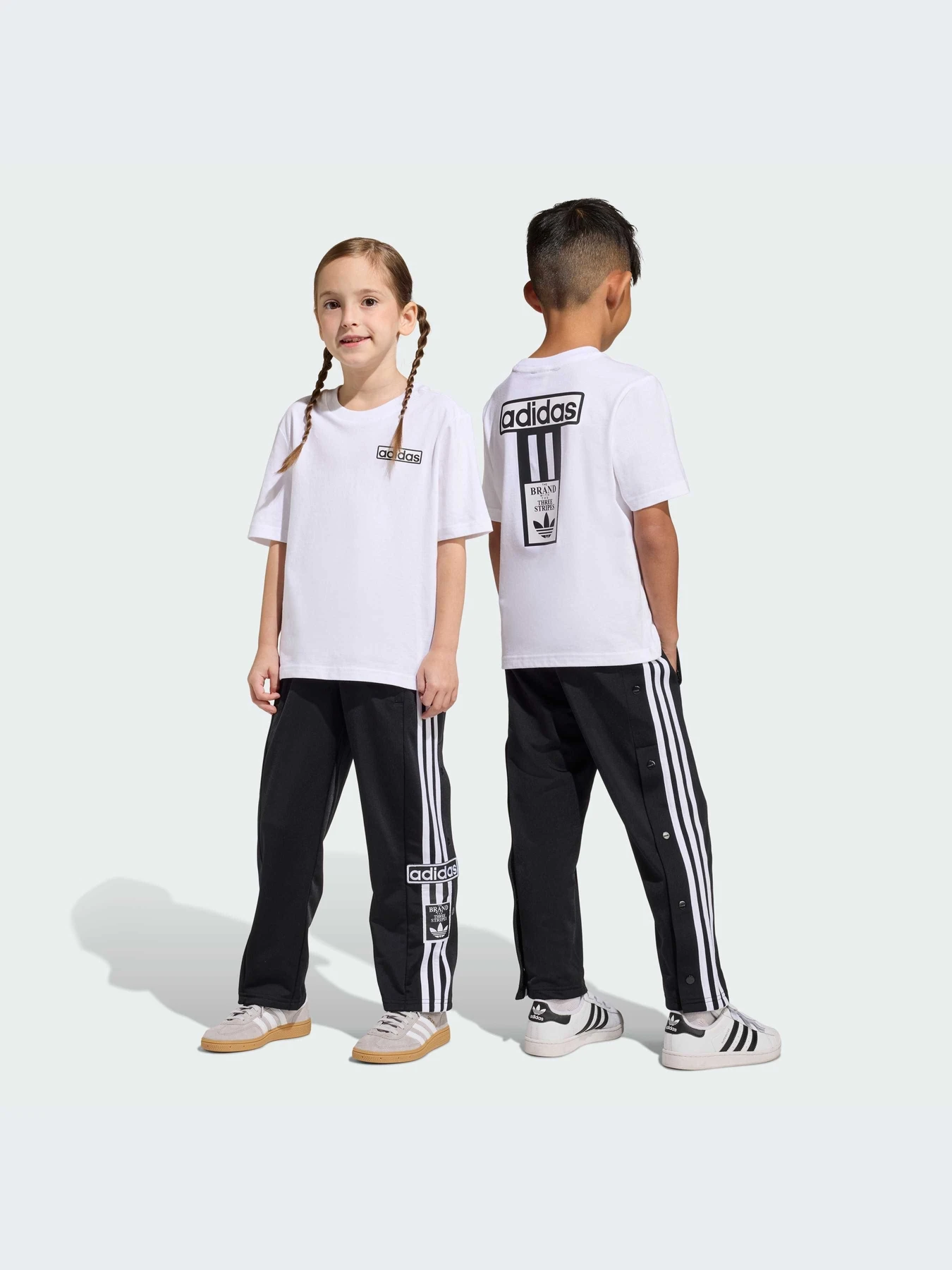 Костюмы Adidas Adicolor модель KD3990-KZ Костюмы Adidas Adicolor модель KD3990-KZ Фото