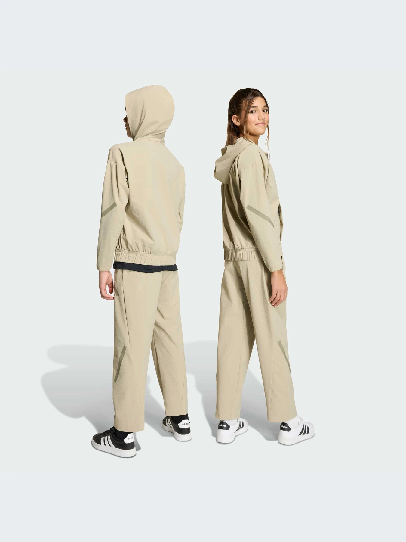 Брюки Adidas ZNE модель KC1957-KZ Брюки Adidas ZNE модель KC1957-KZ Фото