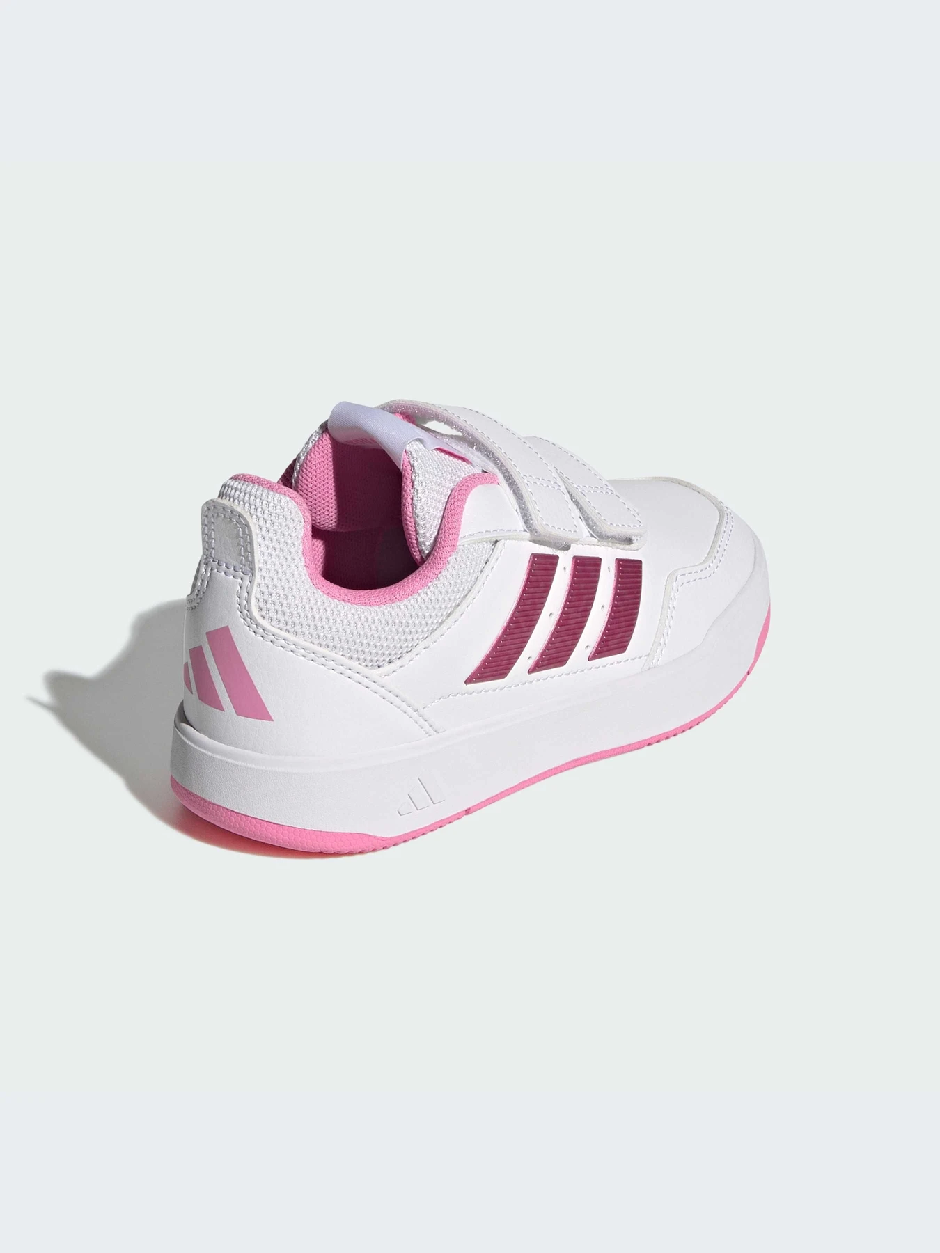 Кроссовки Adidas модель JQ1844-KZ Кроссовки Adidas модель JQ1844-KZ Фото
