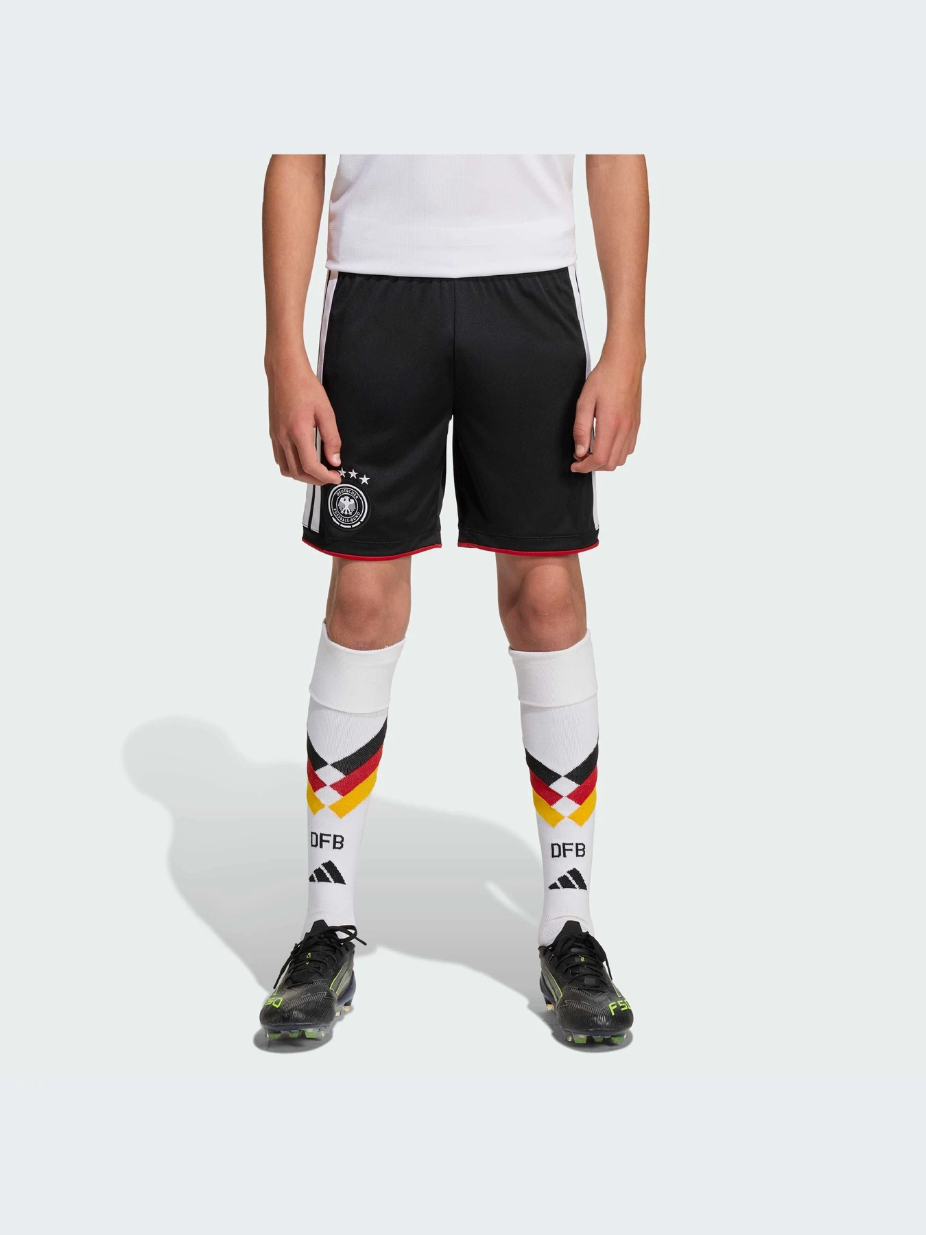 Шорты Adidas модель JZ4562-KZ Шорты Adidas модель JZ4562-KZ Фото