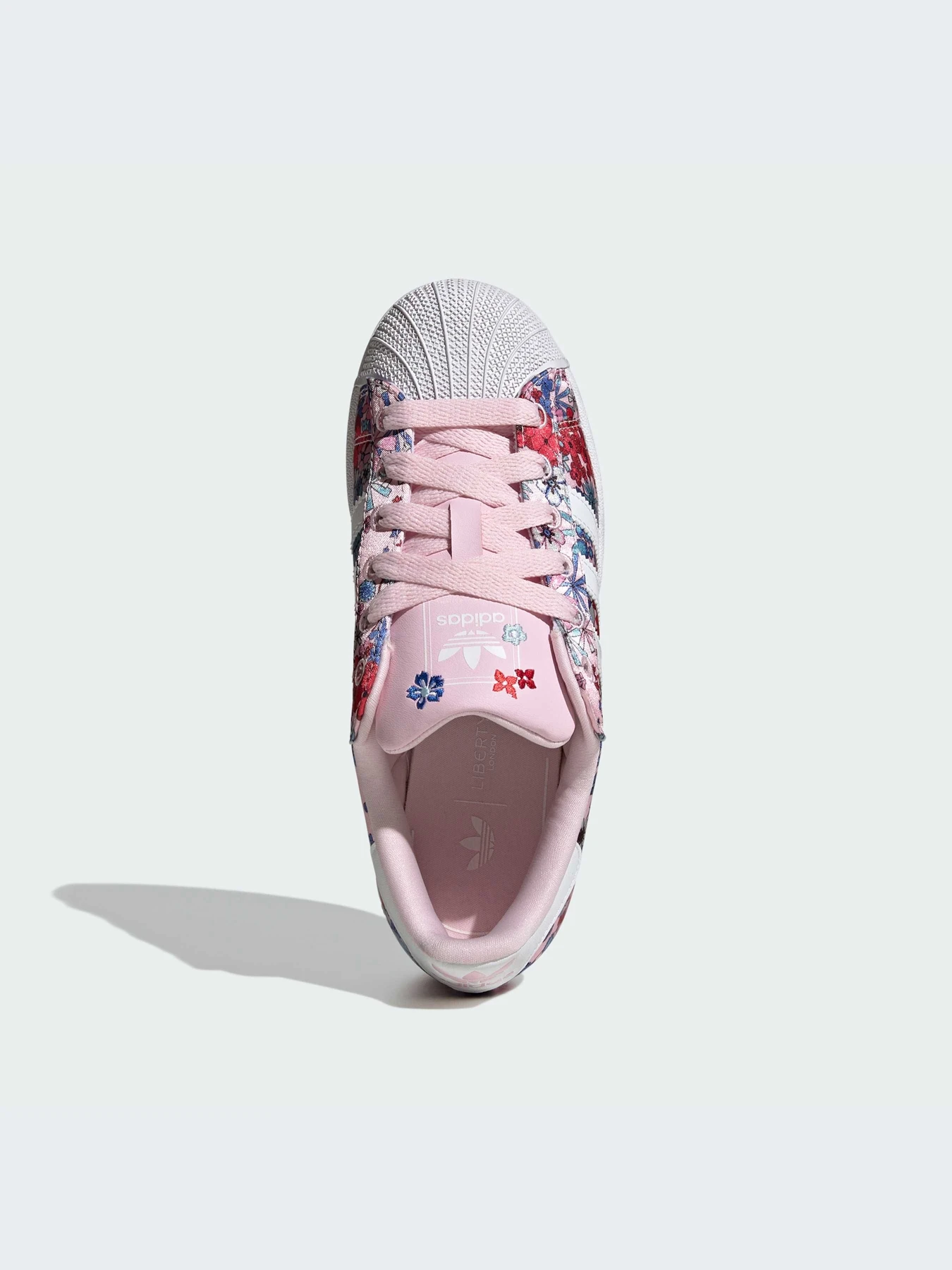 Кроссовки Adidas Superstar модель JQ2005-KZ Кроссовки Adidas Superstar модель JQ2005-KZ Фото