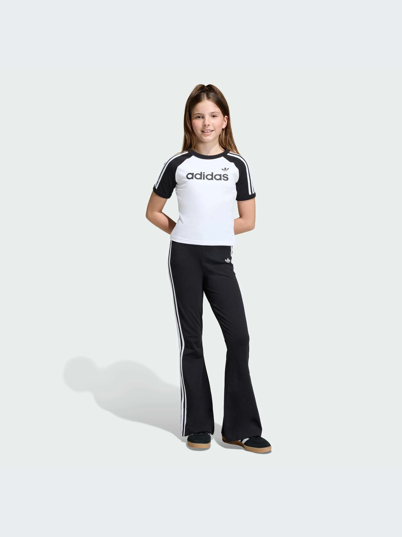 Футболки и поло Adidas Adicolor модель KE2945-KZ Футболки и поло Adidas Adicolor модель KE2945-KZ Фото