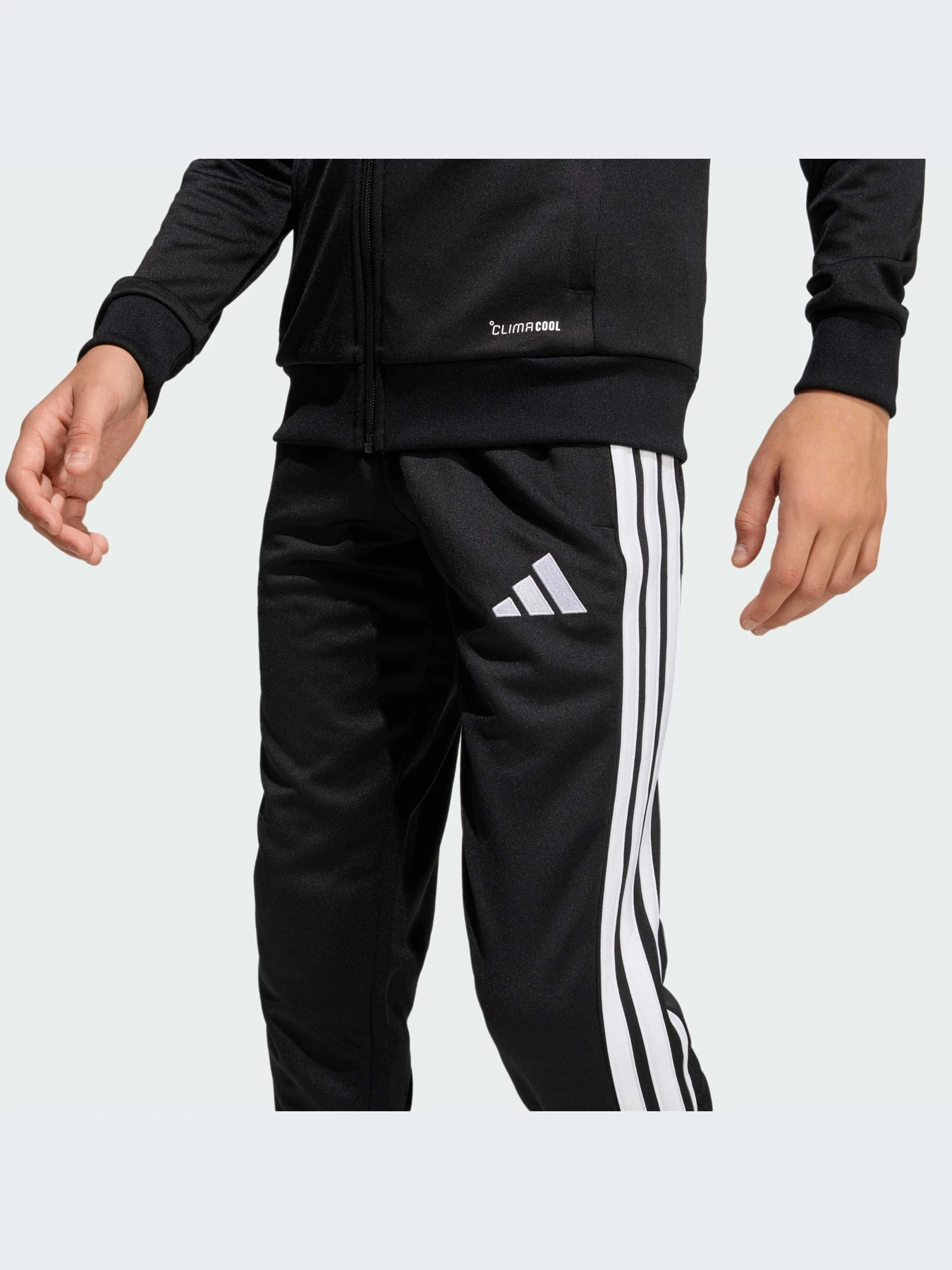 Брюки Adidas Tiro модель JY9680-KZ Брюки Adidas Tiro модель JY9680-KZ Фото