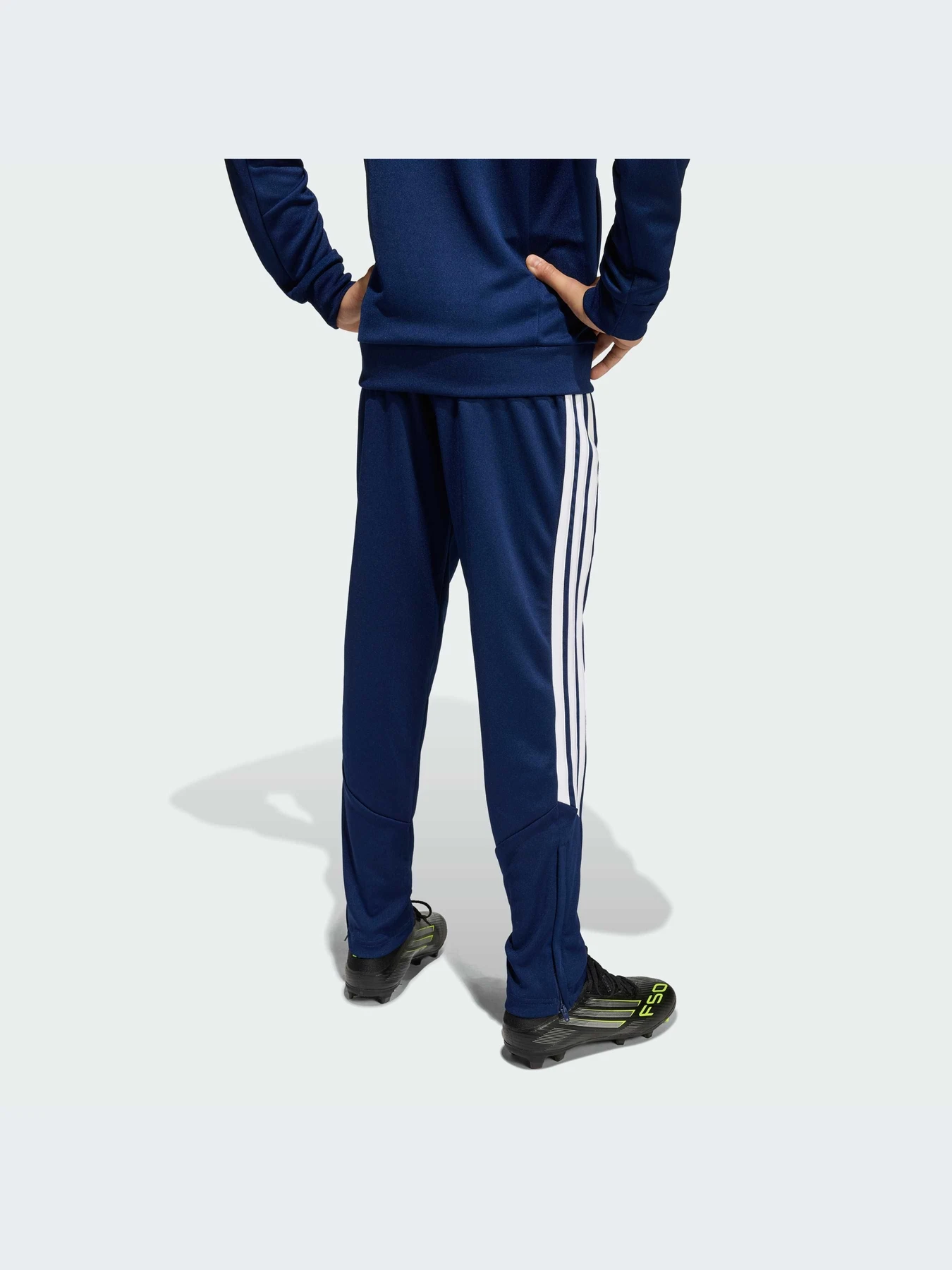 Брюки Adidas Tiro модель JY9675-KZ Брюки Adidas Tiro модель JY9675-KZ Фото