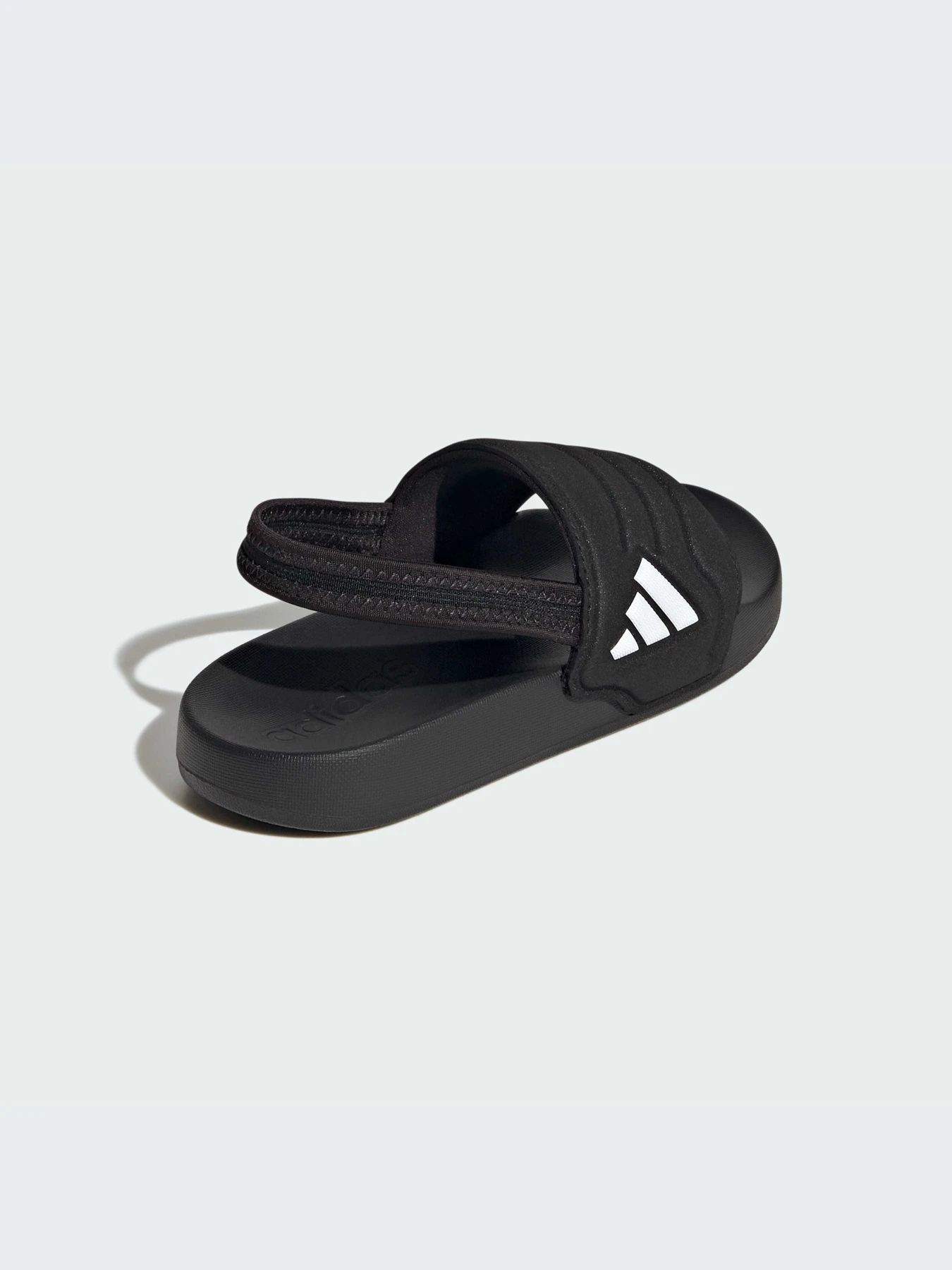 Шлёпанцы Adidas Adilette модель HQ9197-KZ Шлёпанцы Adidas Adilette модель HQ9197-KZ Фото
