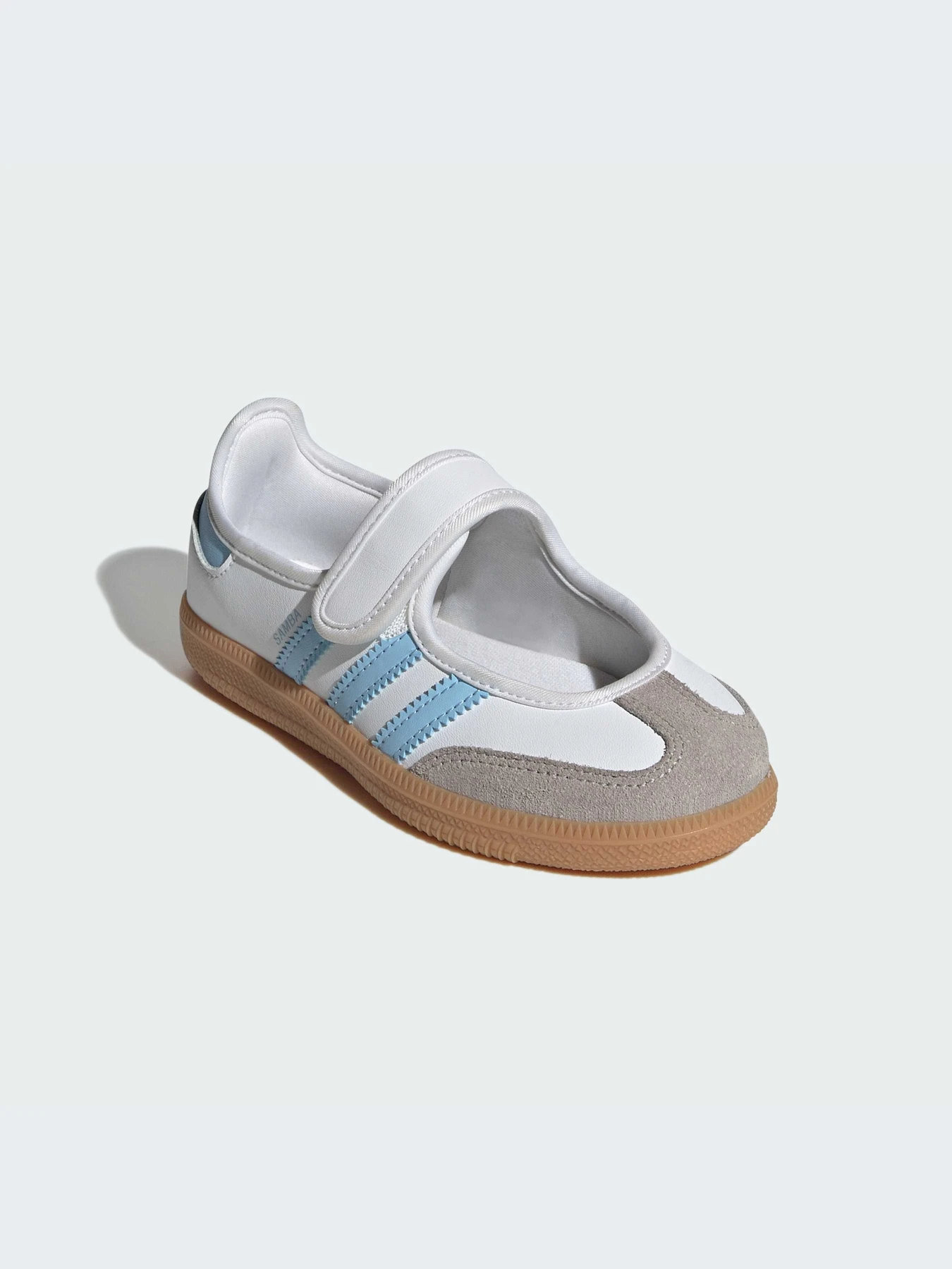 Кроссовки Adidas модель JQ9305-KZ Кроссовки Adidas модель JQ9305-KZ Фото