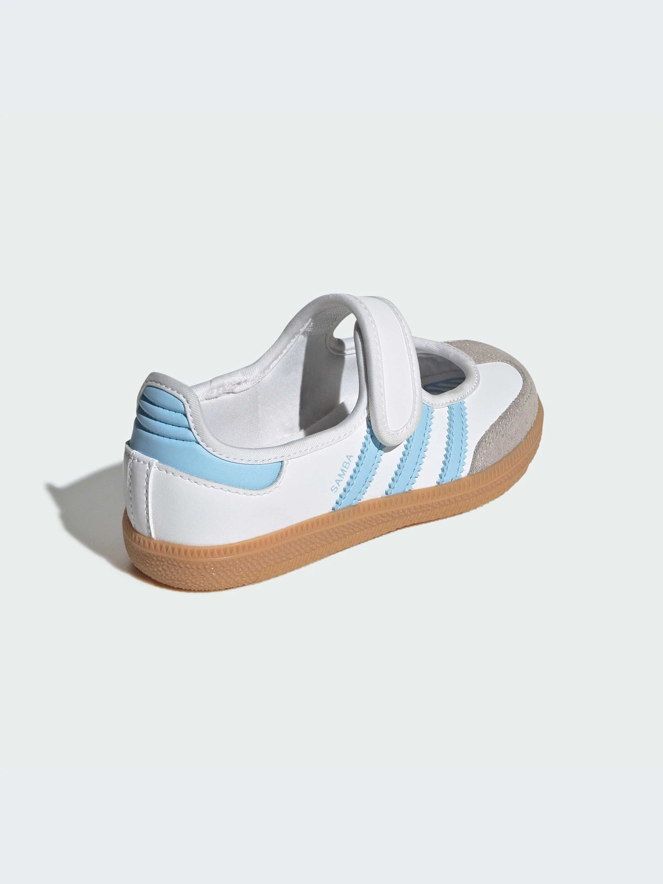 Кроссовки Adidas модель JQ9305-KZ Кроссовки Adidas модель JQ9305-KZ Фото