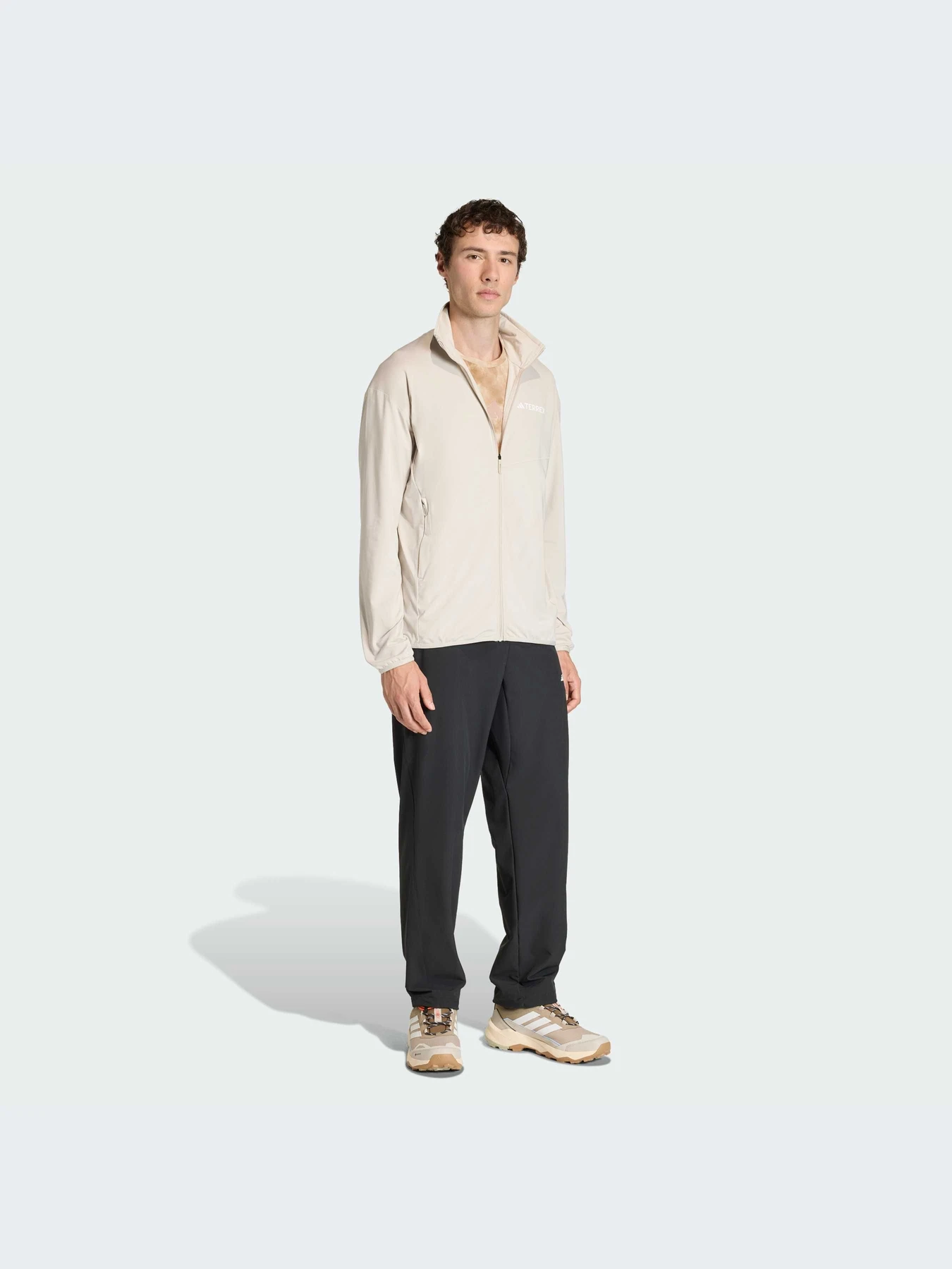 Куртки и дубленки Adidas модель KA9530-KZ Куртки и дубленки Adidas модель KA9530-KZ Фото