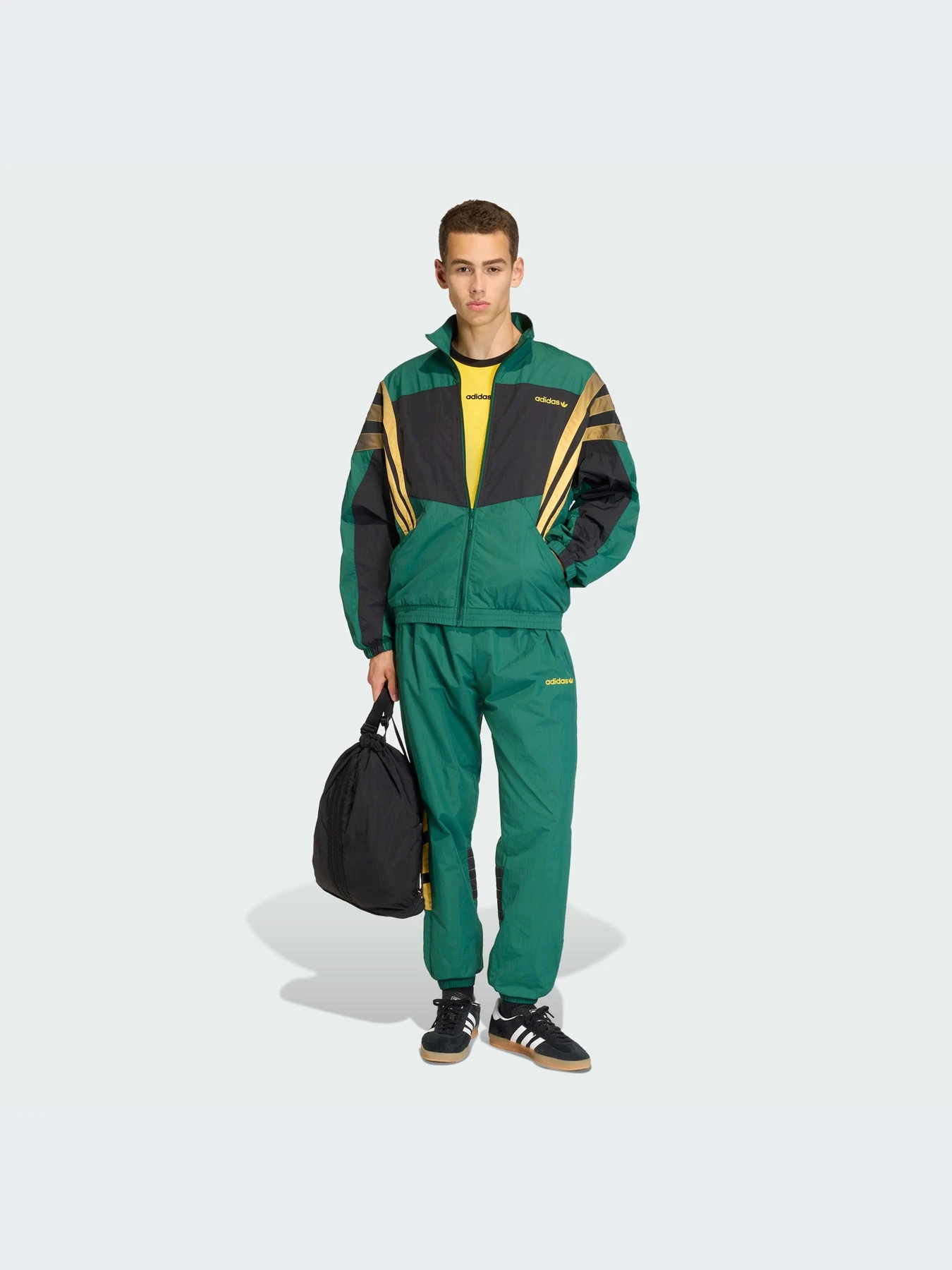 Худи и свитшоты Adidas модель KS8325-KZ Худи и свитшоты Adidas модель KS8325-KZ Фото