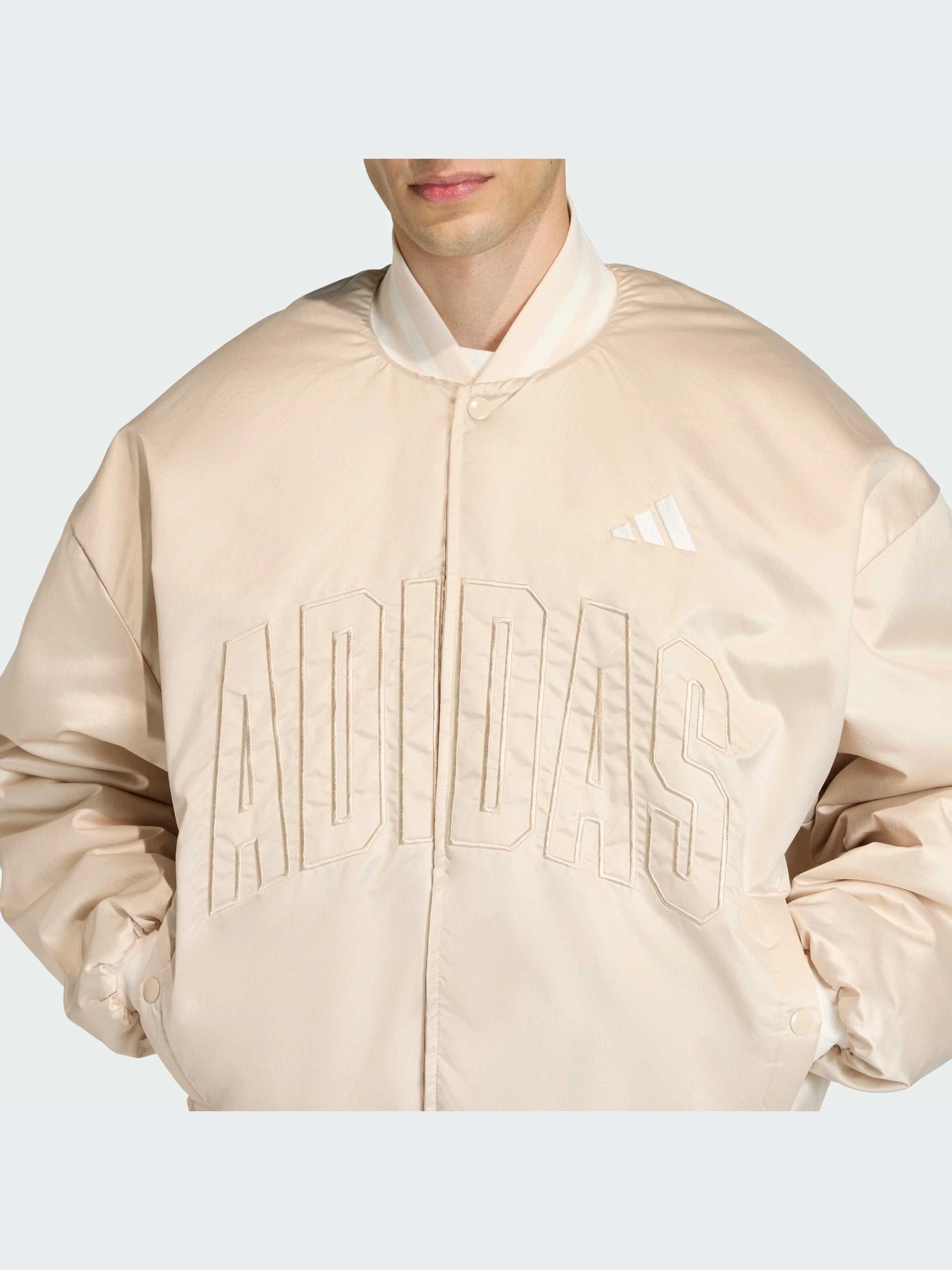 Куртки и дубленки Adidas модель KE6211-KZ Куртки и дубленки Adidas модель KE6211-KZ Фото