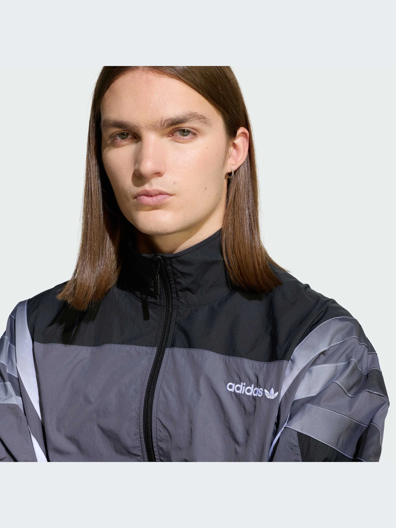 Худи и свитшоты Adidas модель KS8326-KZ Худи и свитшоты Adidas модель KS8326-KZ Фото