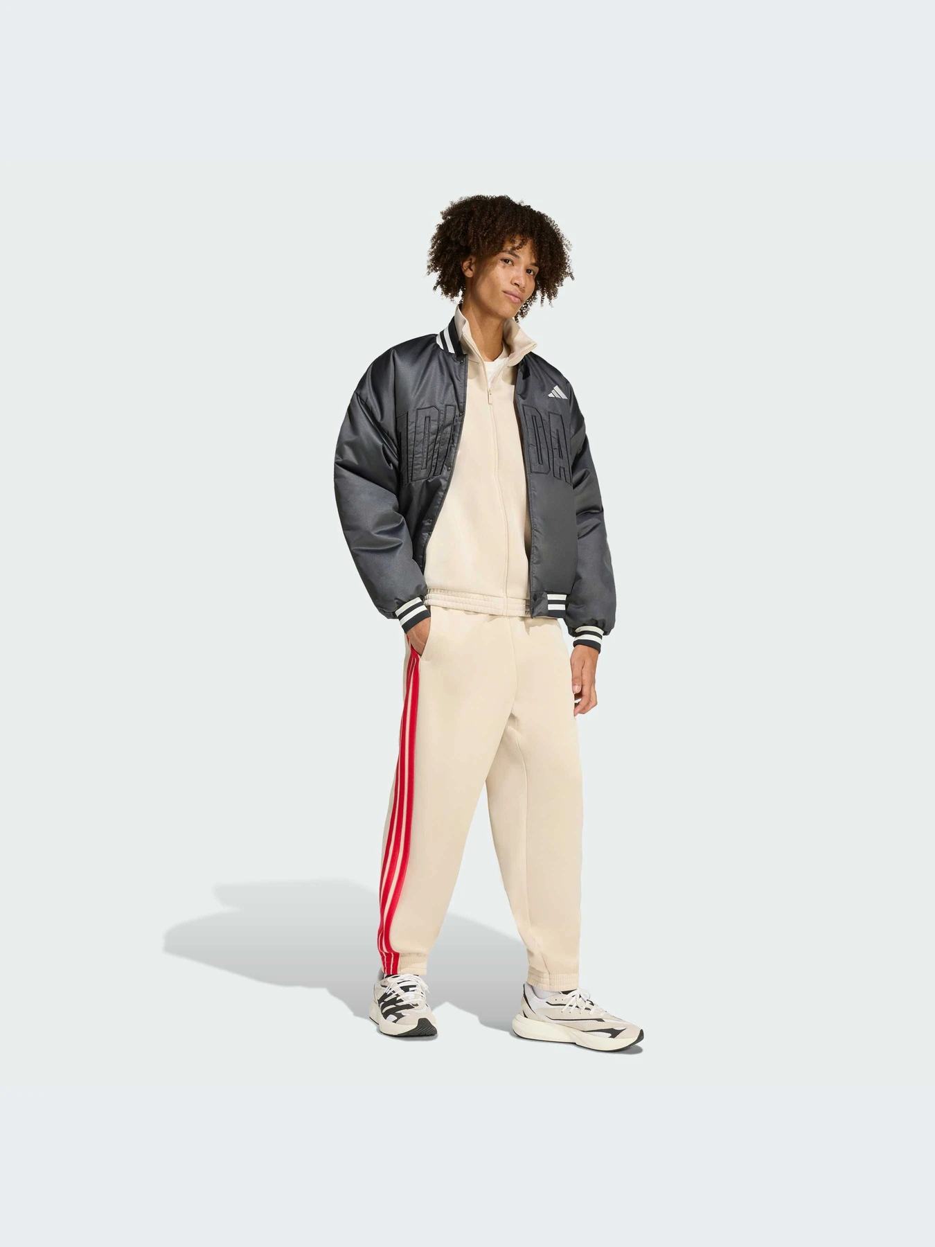 Худи и свитшоты Adidas модель KC0420-KZ Худи и свитшоты Adidas модель KC0420-KZ Фото