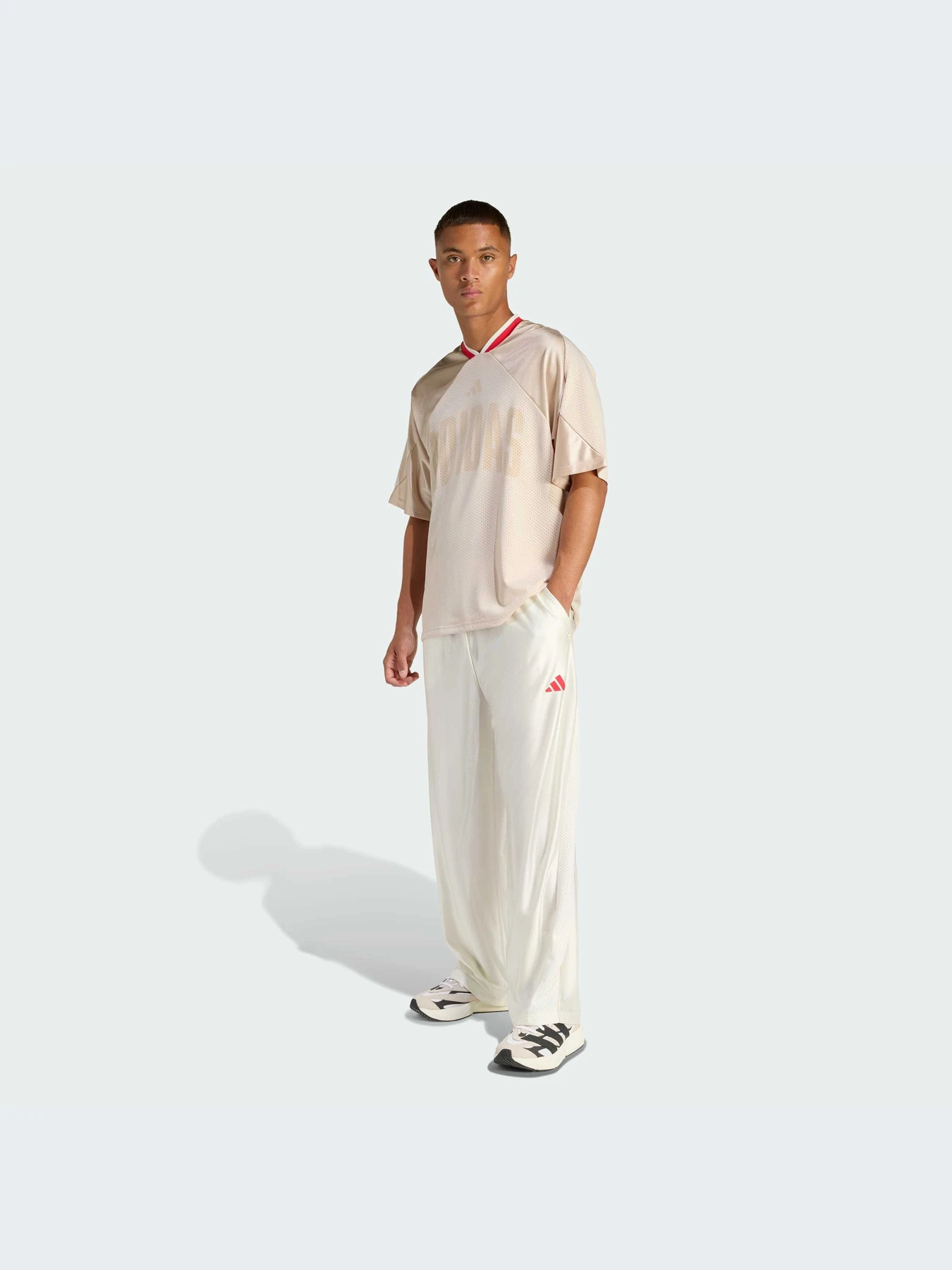 Брюки Adidas модель JZ6847-KZ Брюки Adidas модель JZ6847-KZ Фото