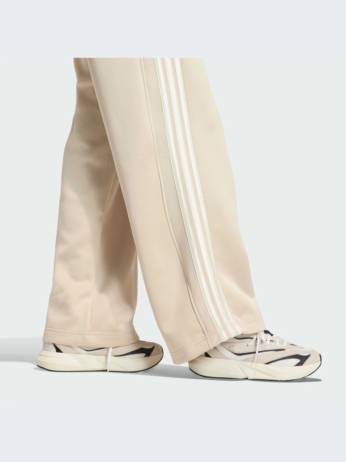 Брюки Adidas 3 Stripes модель KB4950-KZ Брюки Adidas 3 Stripes модель KB4950-KZ Фото