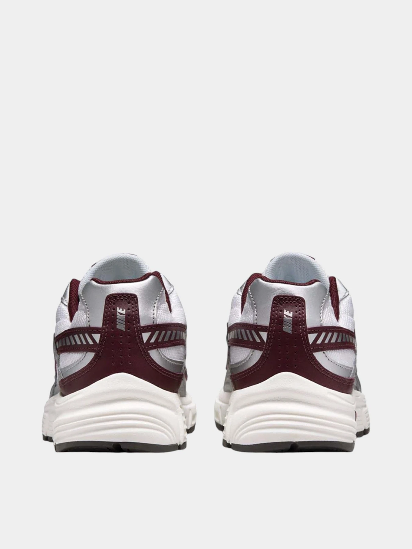 Кроссовки NIKE WMNS NIKE INITIATOR модель 102265637 Кроссовки NIKE WMNS NIKE INITIATOR модель 102265637 Фото