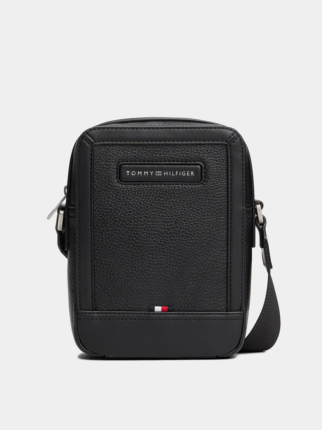 Сумки Tommy Hilfiger модель AM0AM14011-BDS Сумки Tommy Hilfiger модель AM0AM14011-BDS Фото