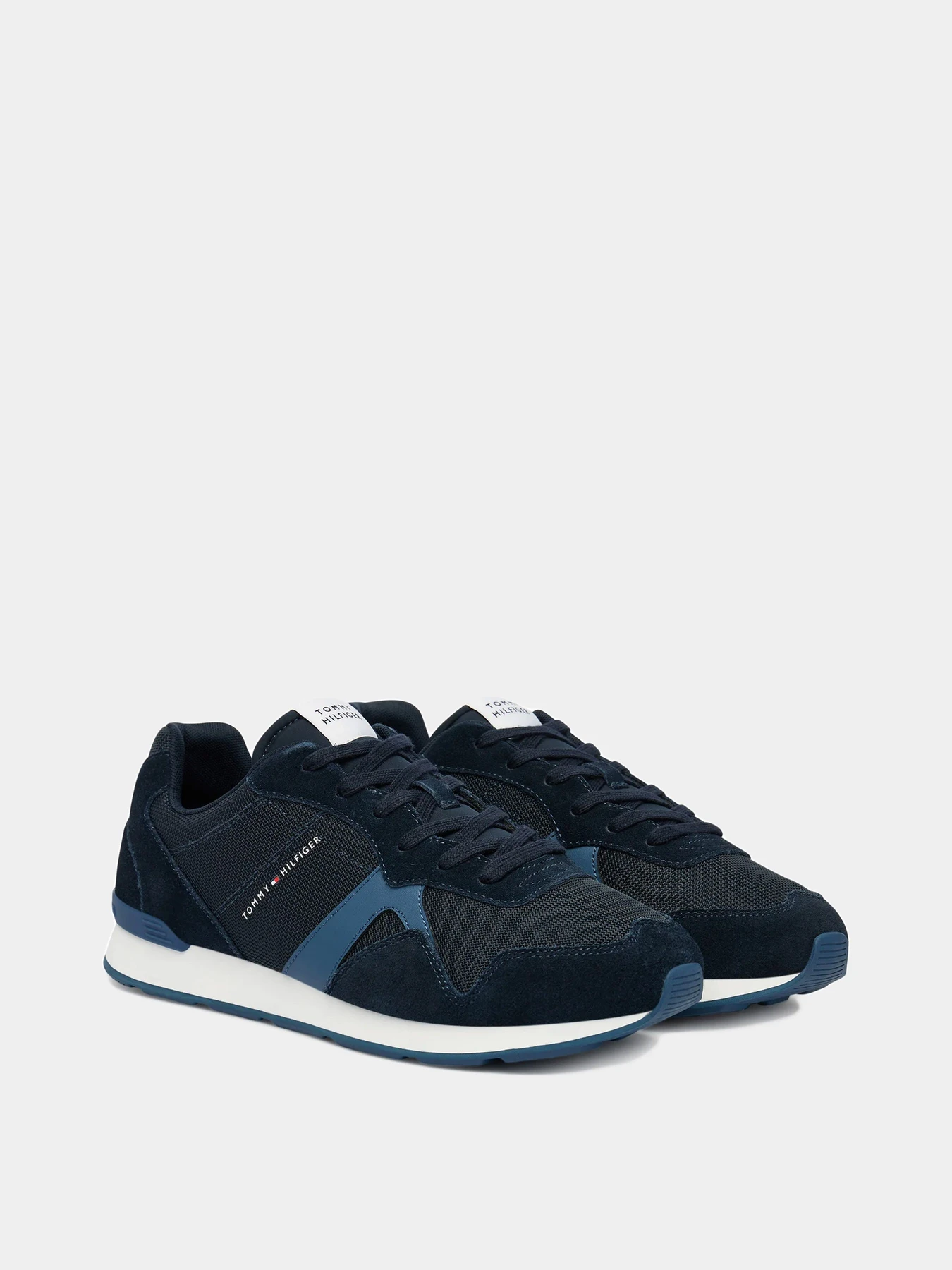 Кроссовки Tommy Hilfiger модель FM0FM05679-DW5 Кроссовки Tommy Hilfiger модель FM0FM05679-DW5 Фото
