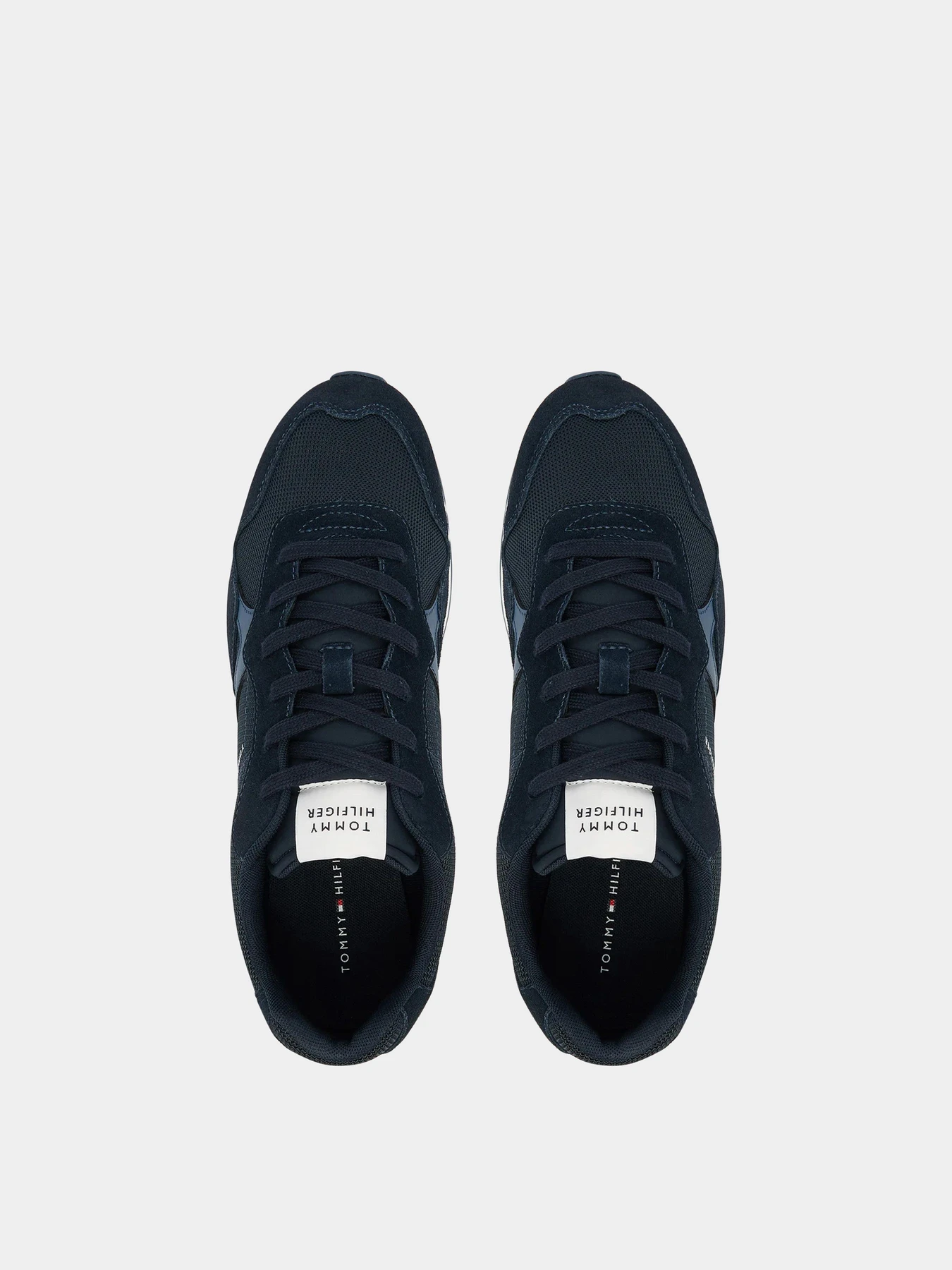 Кроссовки Tommy Hilfiger модель FM0FM05679-DW5 Кроссовки Tommy Hilfiger модель FM0FM05679-DW5 Фото