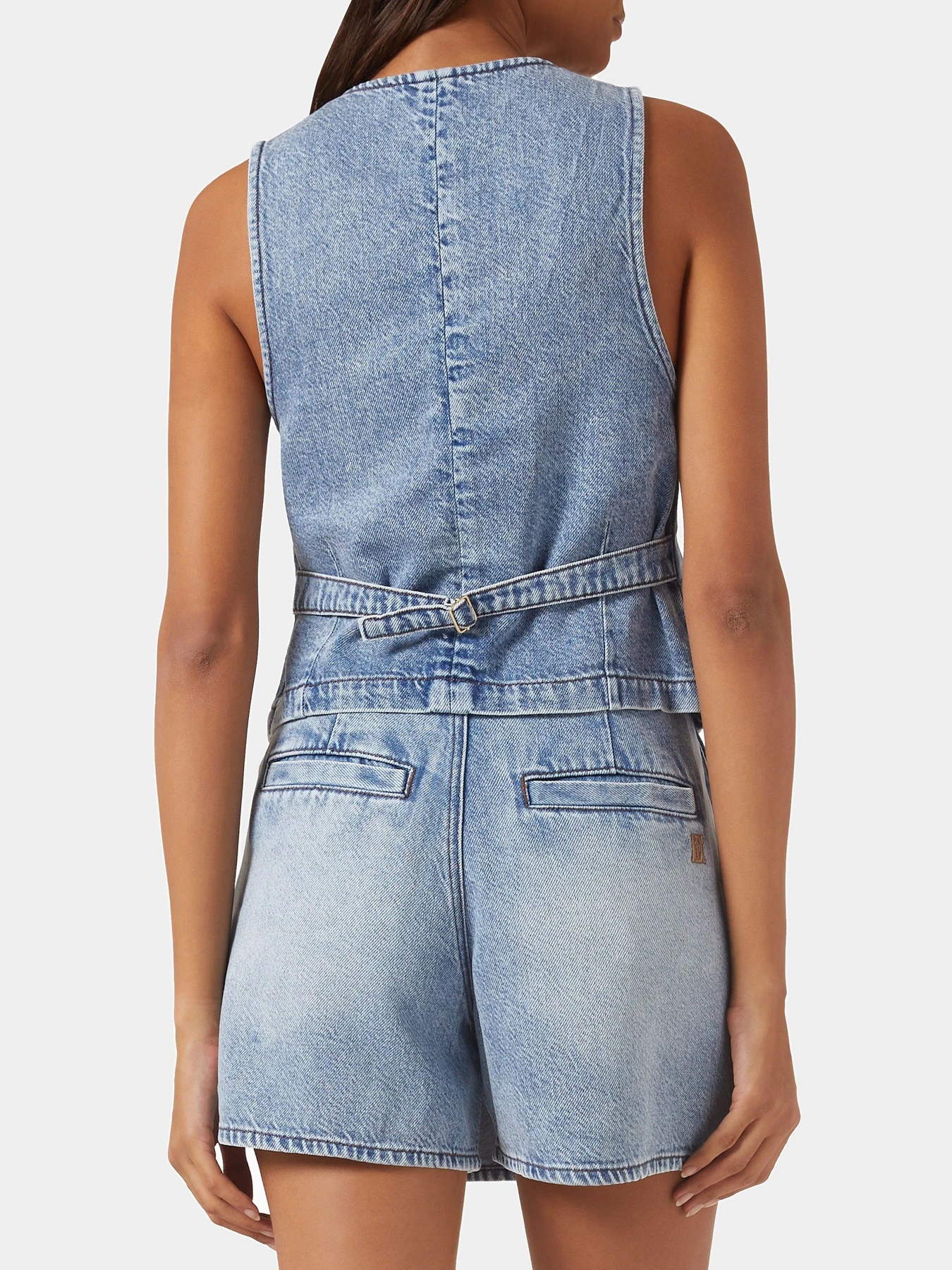 Худи и свитшоты Armani Exchange модель XW002263-AF21338-MB001 Худи и свитшоты Armani Exchange модель XW002263-AF21338-MB001 Фото