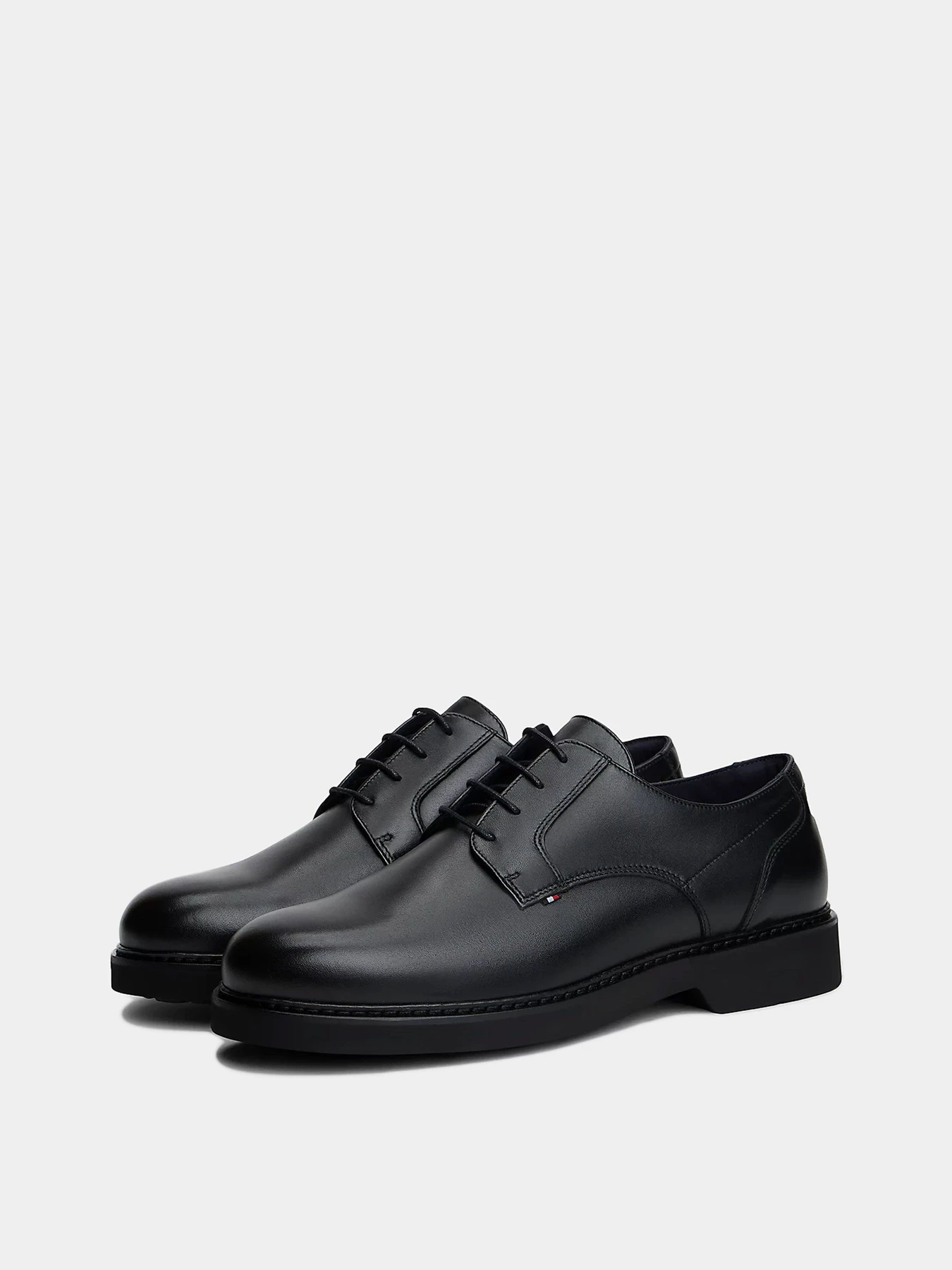 Полуботинки Tommy Hilfiger модель FM0FM05685-BDS Полуботинки Tommy Hilfiger модель FM0FM05685-BDS Фото