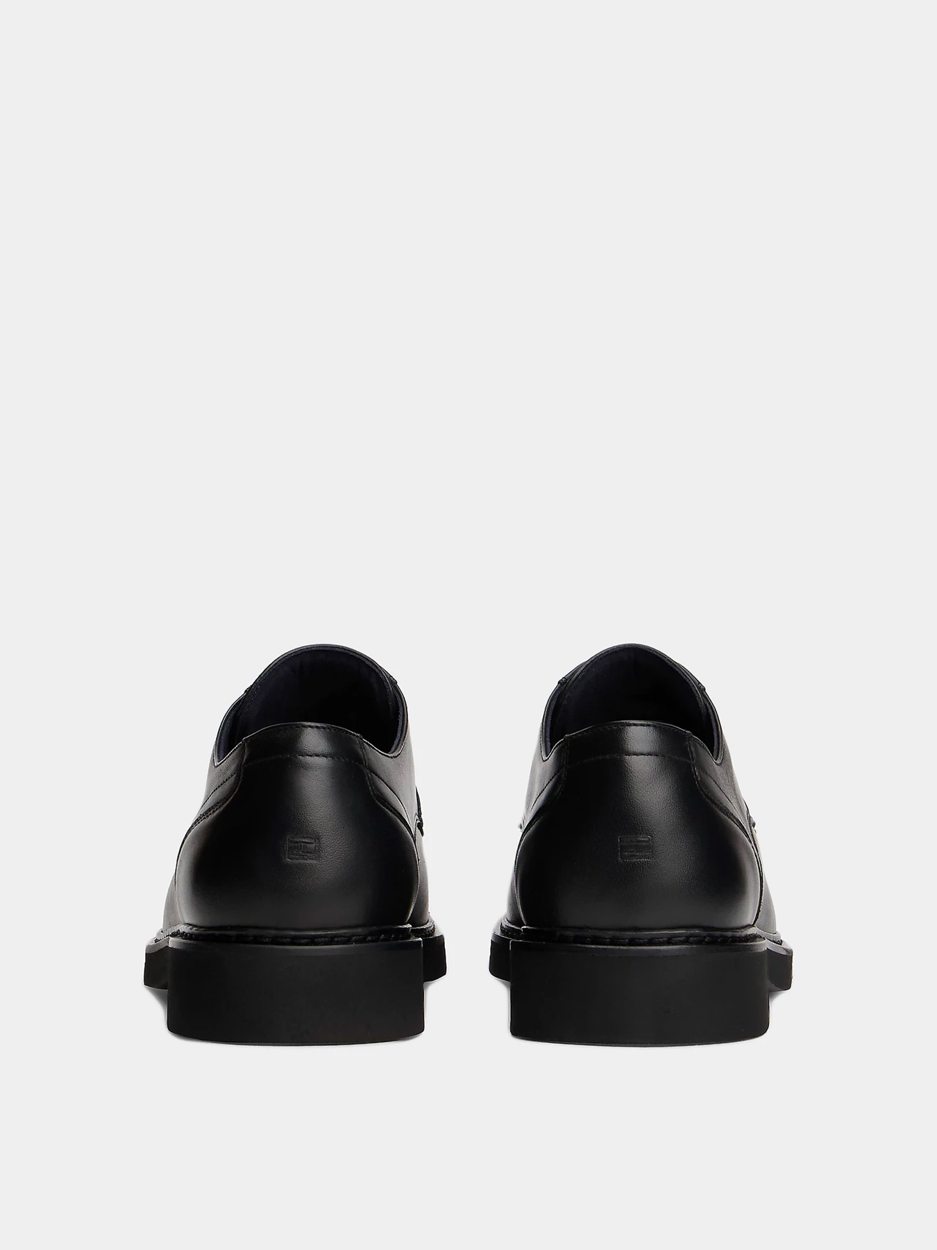 Полуботинки Tommy Hilfiger модель FM0FM05685-BDS Полуботинки Tommy Hilfiger модель FM0FM05685-BDS Фото