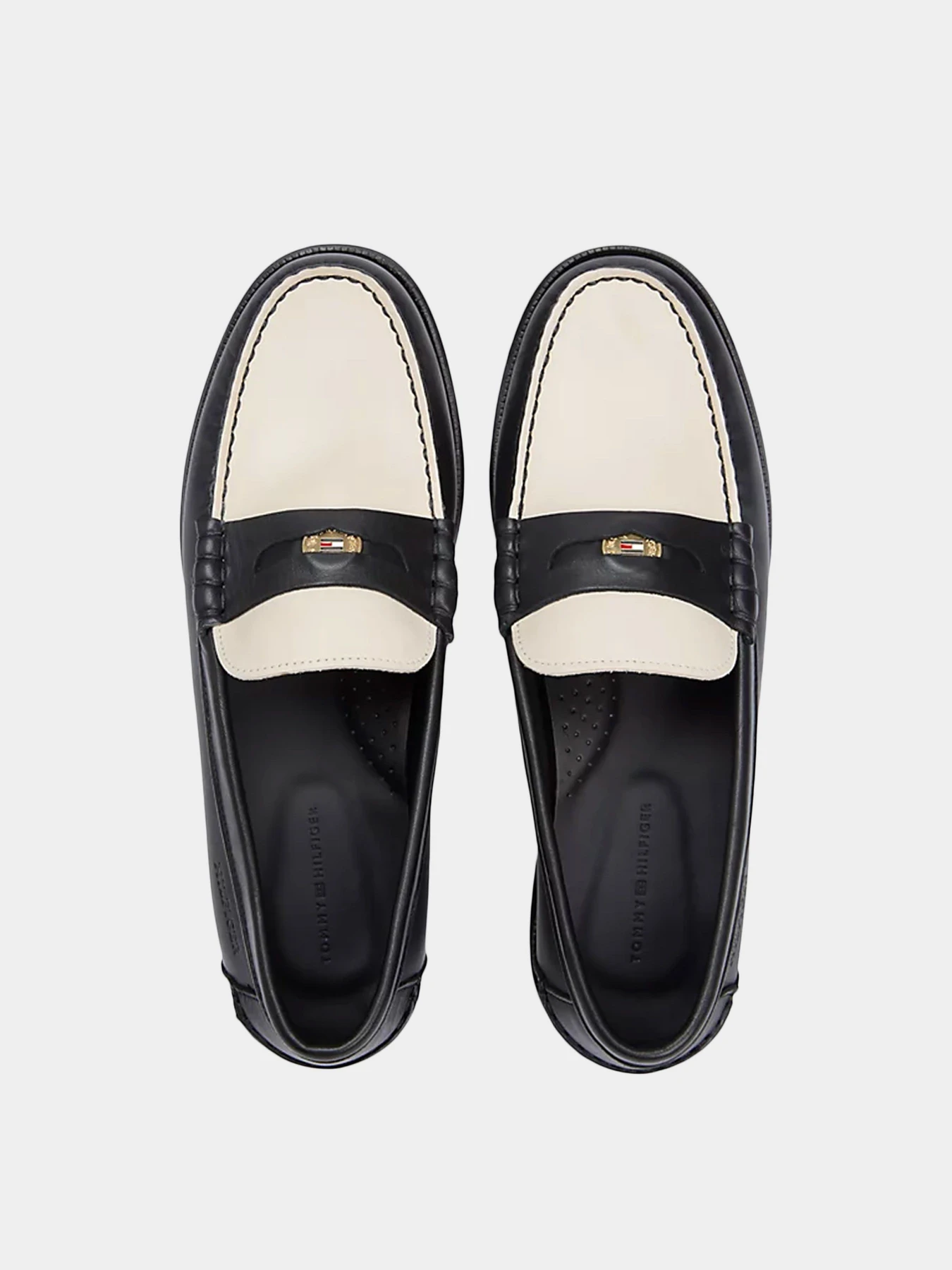 Слипоны и мокасины Tommy Hilfiger модель FM0FM05836-0GJ Слипоны и мокасины Tommy Hilfiger модель FM0FM05836-0GJ Фото