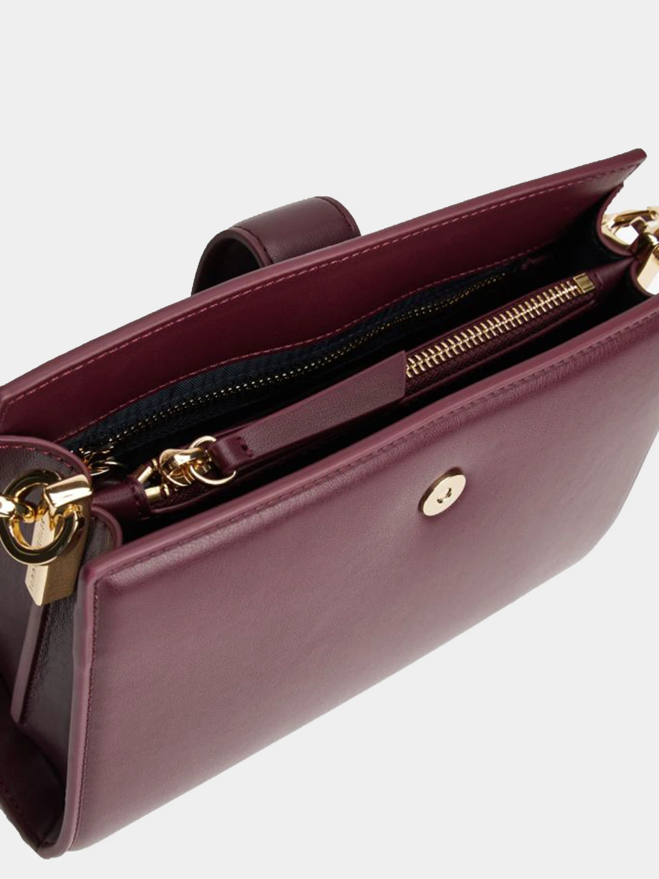 Сумки Tommy Hilfiger модель AW0AW18286-XI8 Сумки Tommy Hilfiger модель AW0AW18286-XI8 Фото