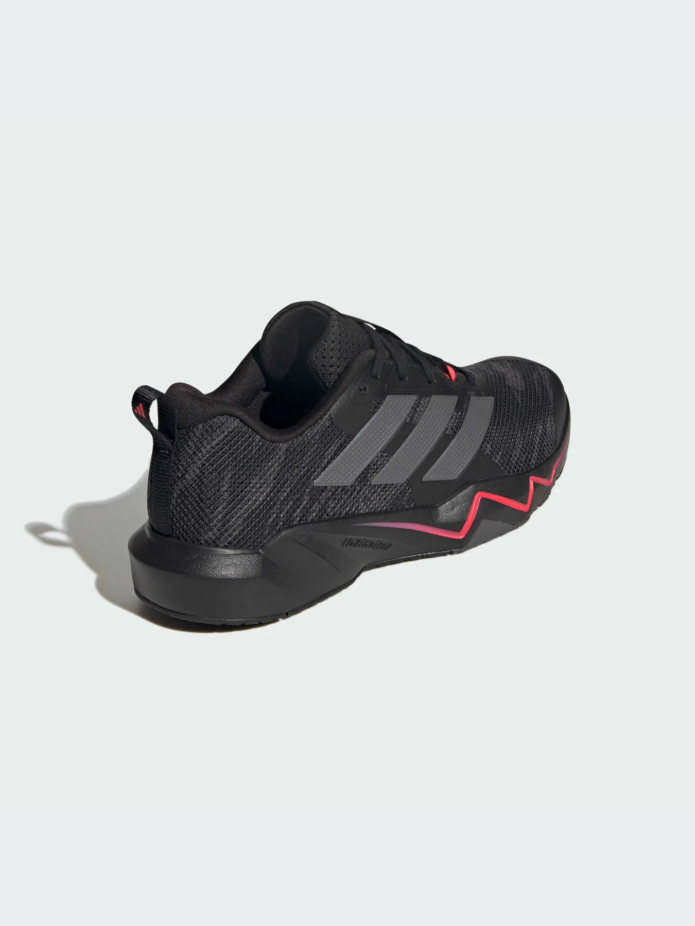 Кроссовки Adidas модель JQ3952-KZ Кроссовки Adidas модель JQ3952-KZ Фото
