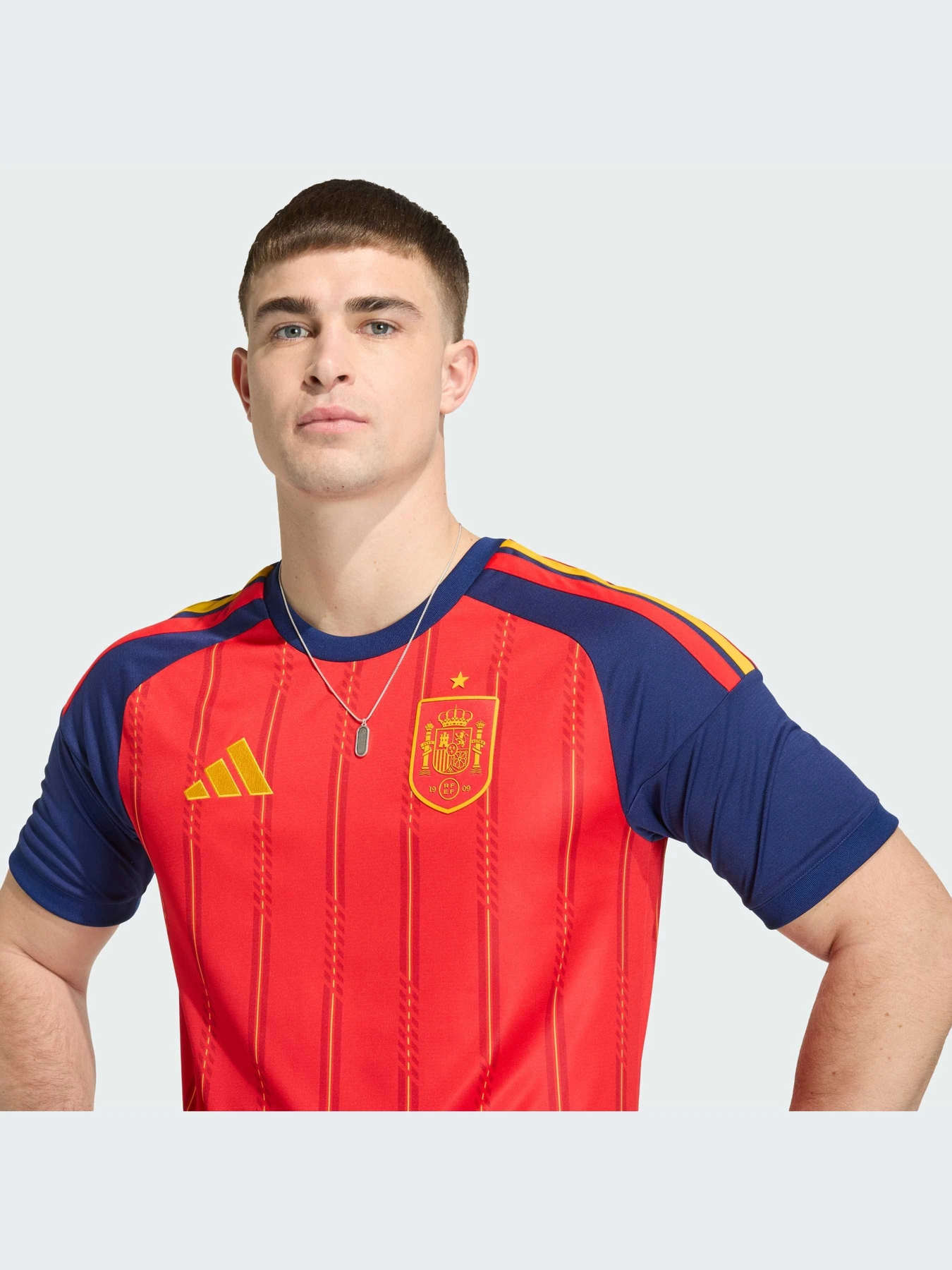 Футболки и поло Adidas модель JN4390-KZ Футболки и поло Adidas модель JN4390-KZ Фото