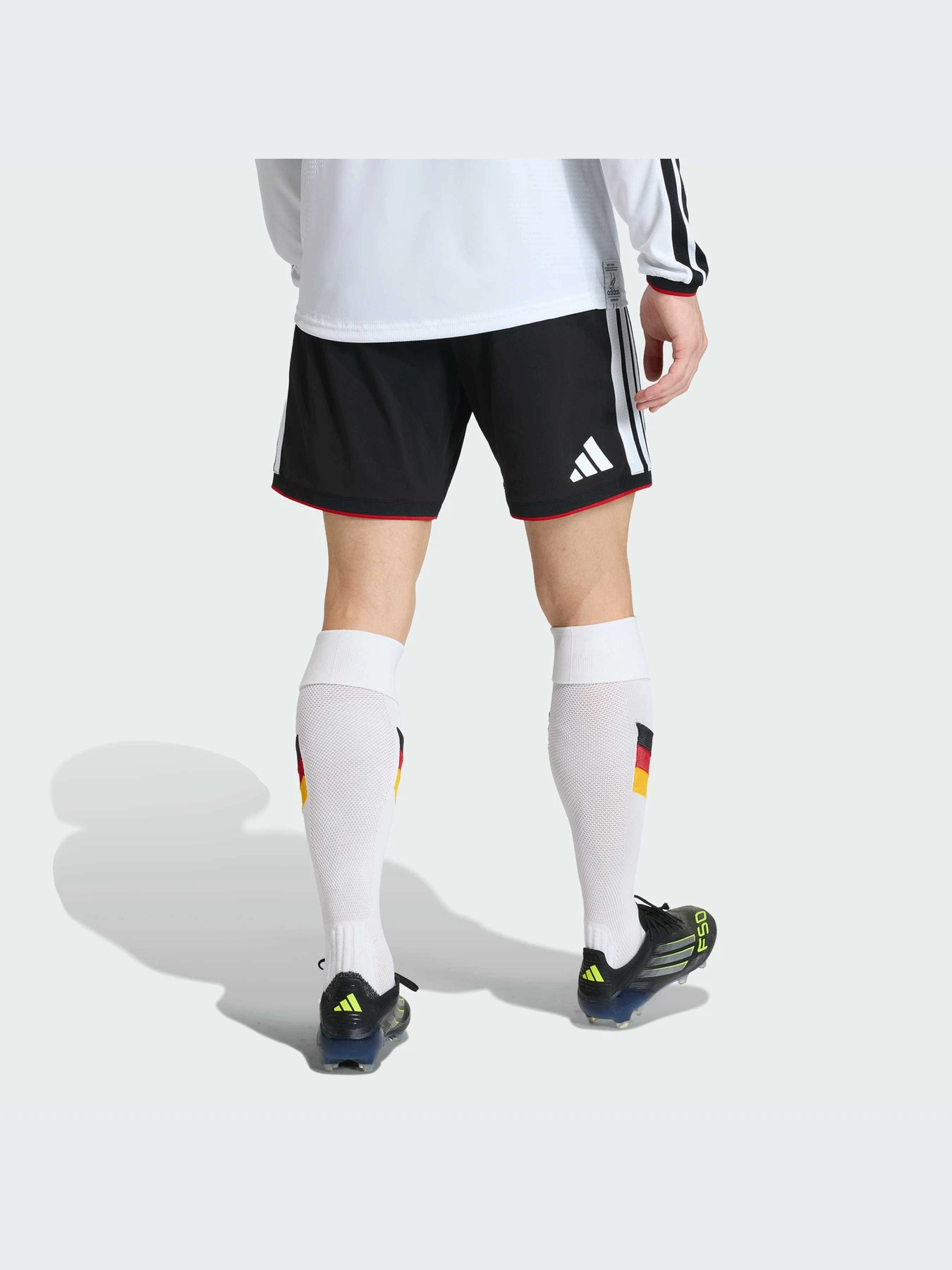 Шорты Adidas модель JN2073-KZ Шорты Adidas модель JN2073-KZ Фото