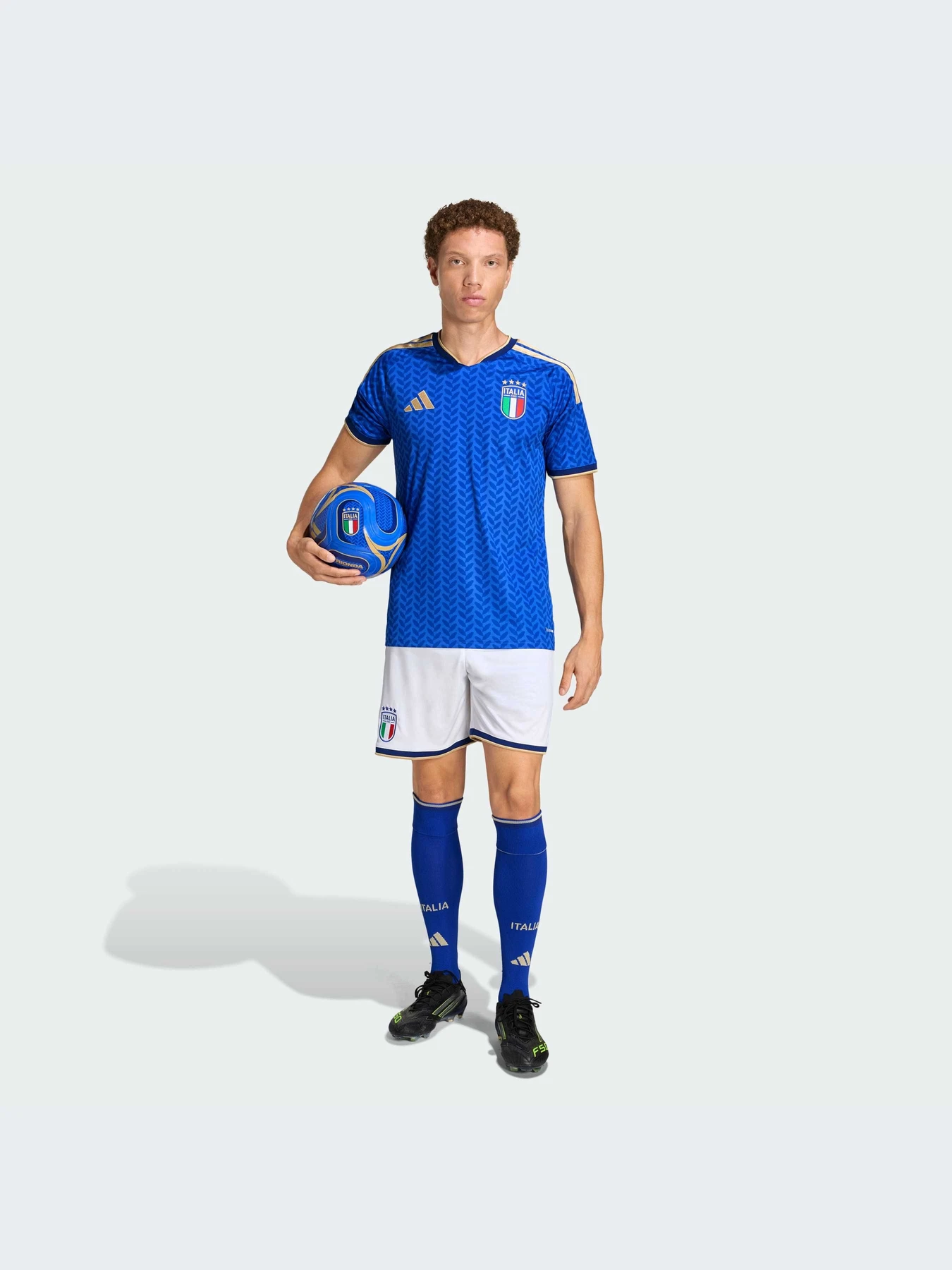 Шорты Adidas модель JL6941-KZ Шорты Adidas модель JL6941-KZ Фото