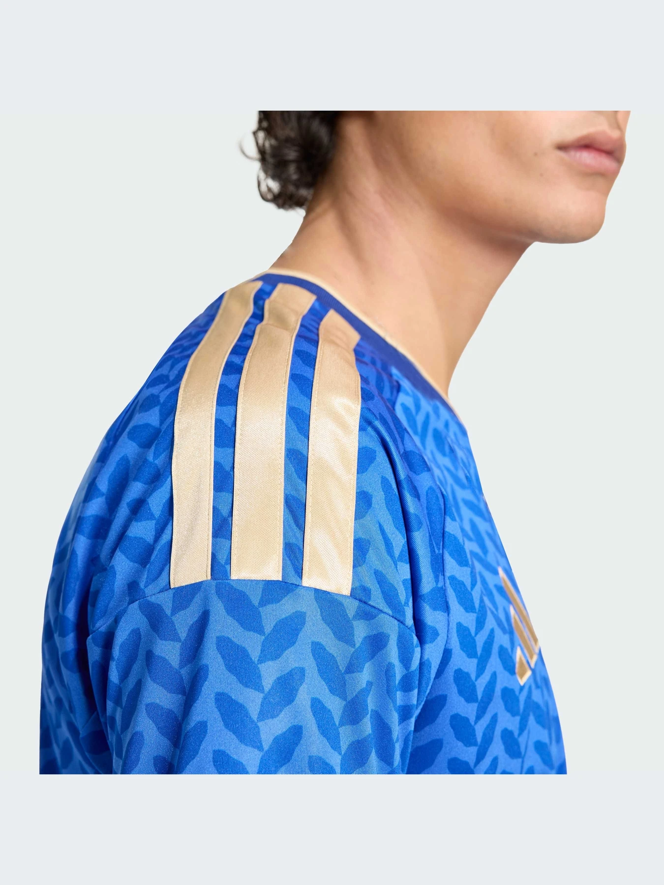 Футболки и поло Adidas модель JL6937-KZ Футболки и поло Adidas модель JL6937-KZ Фото