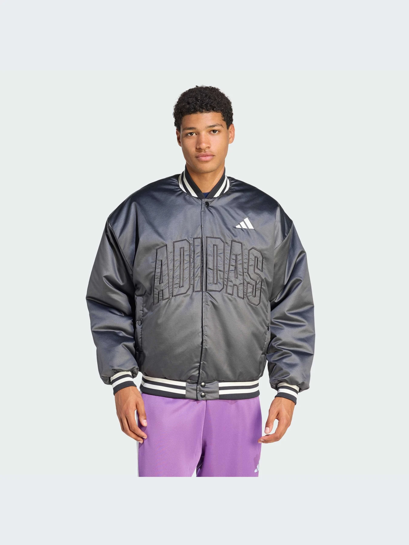 Куртки и дубленки Adidas модель JZ6913-KZ Куртки и дубленки Adidas модель JZ6913-KZ Фото