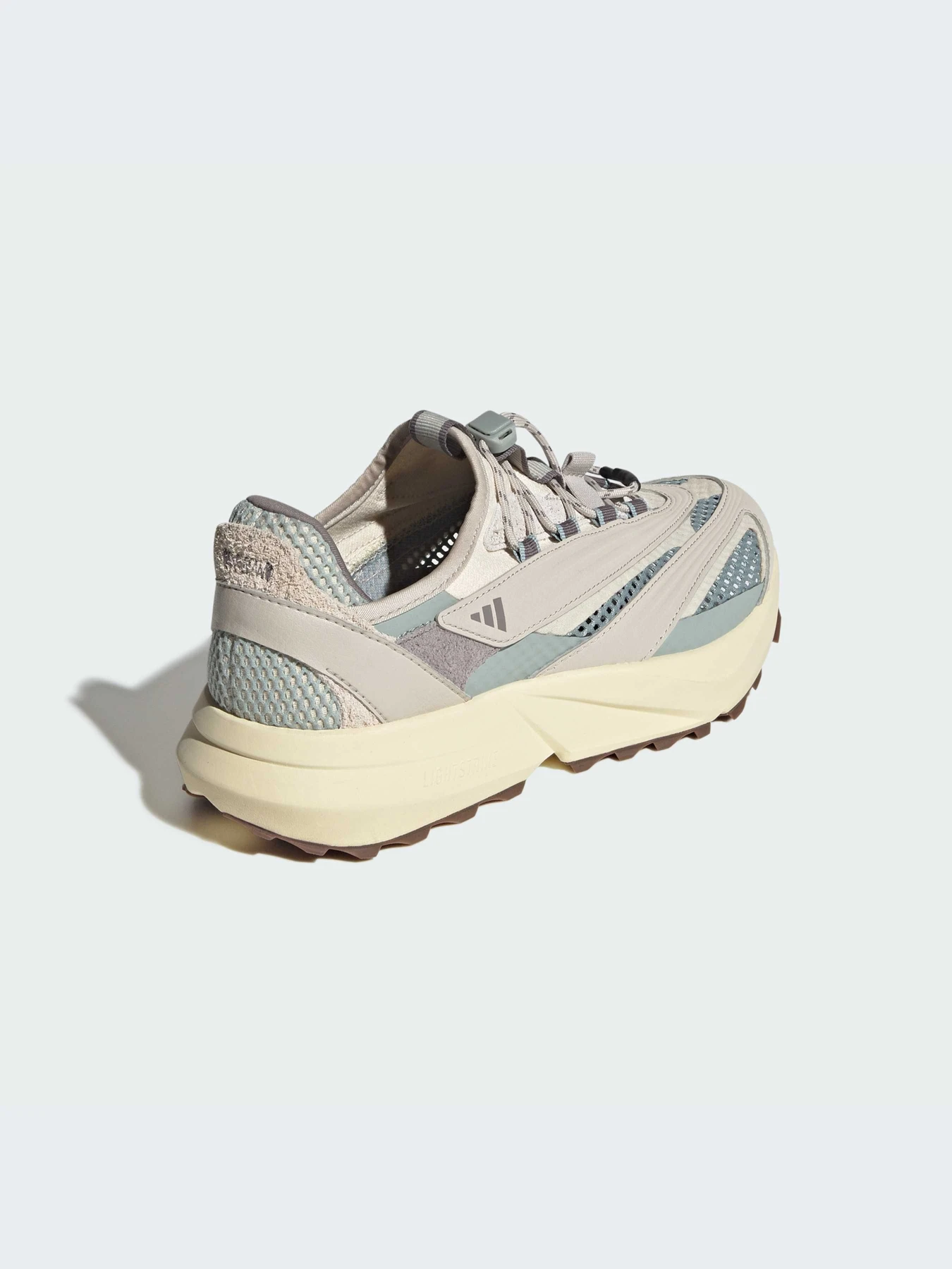Кроссовки Adidas модель HP6938-KZ Кроссовки Adidas модель HP6938-KZ Фото