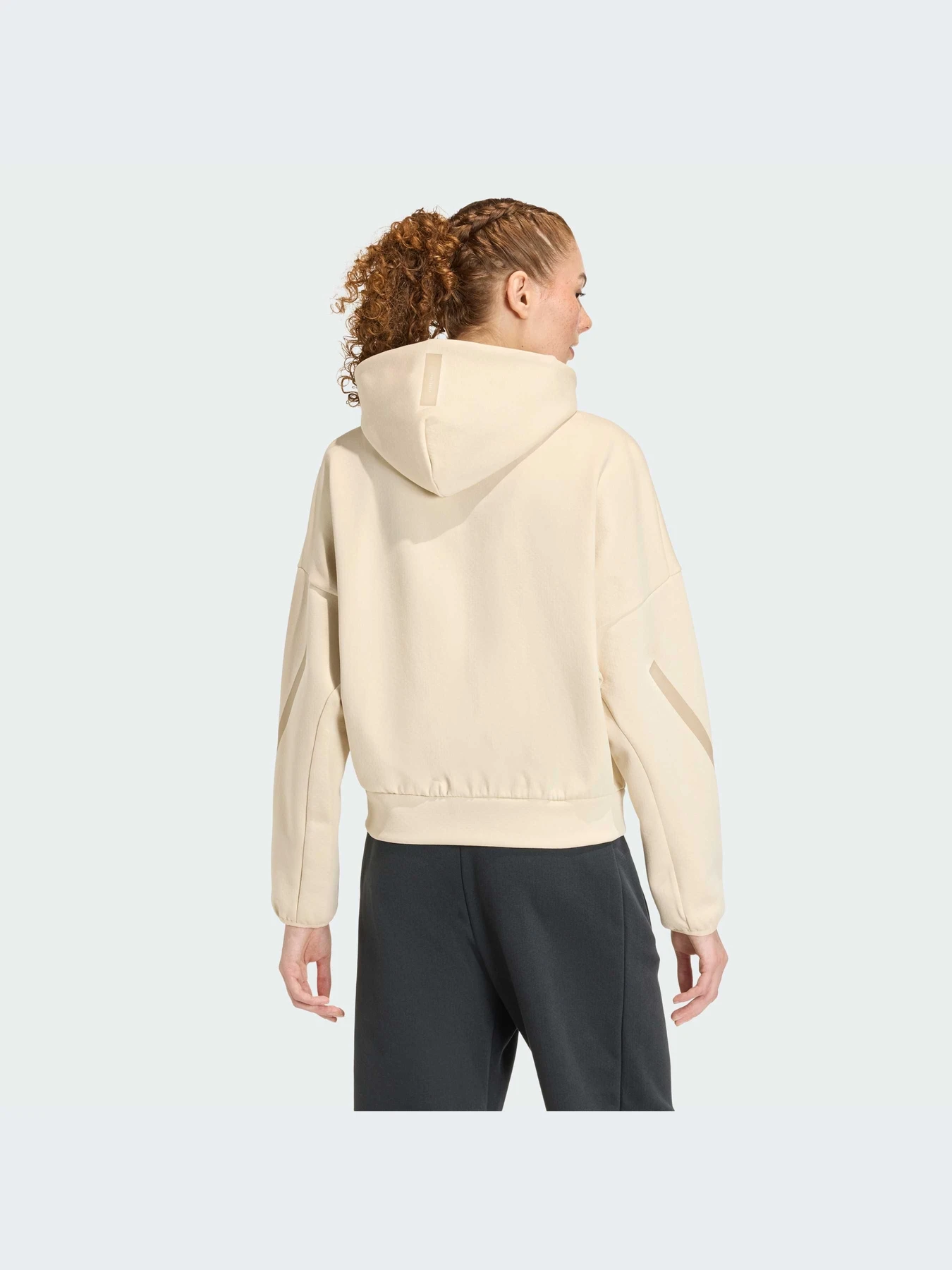Худи и свитшоты Adidas ZNE модель KE4746-KZ Худи и свитшоты Adidas ZNE модель KE4746-KZ Фото