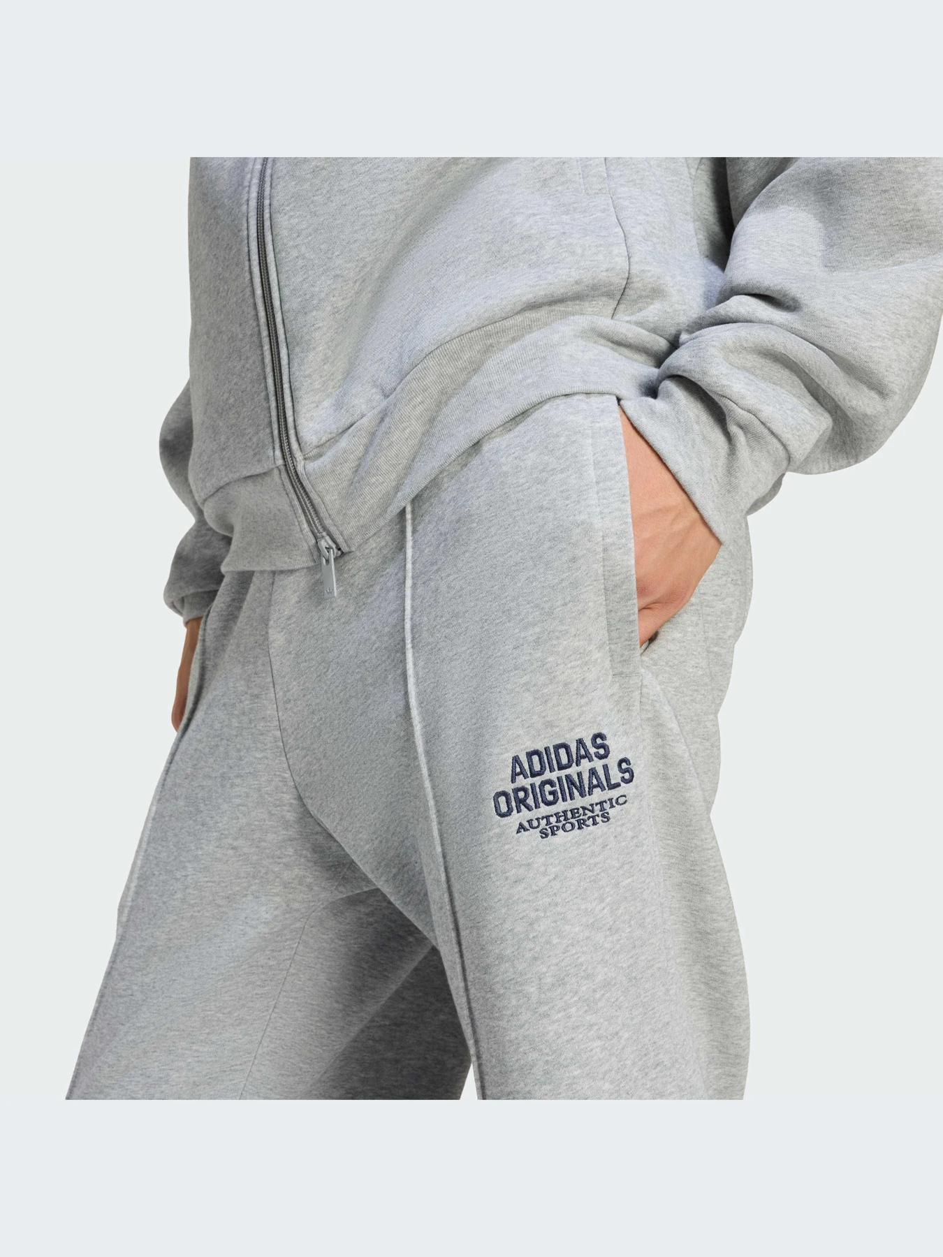 Брюки Adidas Graphics модель KE2241-KZ Брюки Adidas Graphics модель KE2241-KZ Фото
