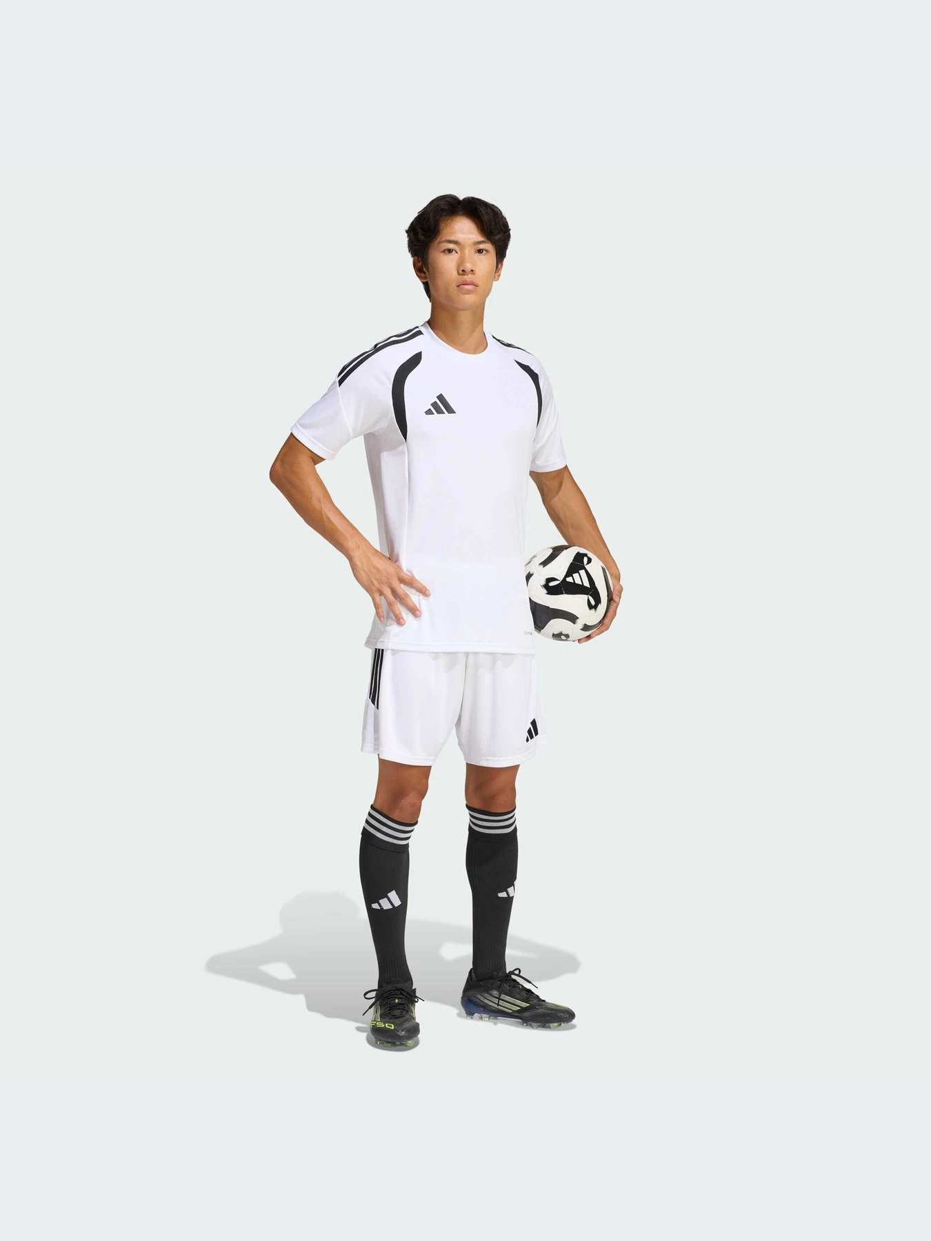 Футболки и поло Adidas Tiro модель KB1352-KZ Футболки и поло Adidas Tiro модель KB1352-KZ Фото