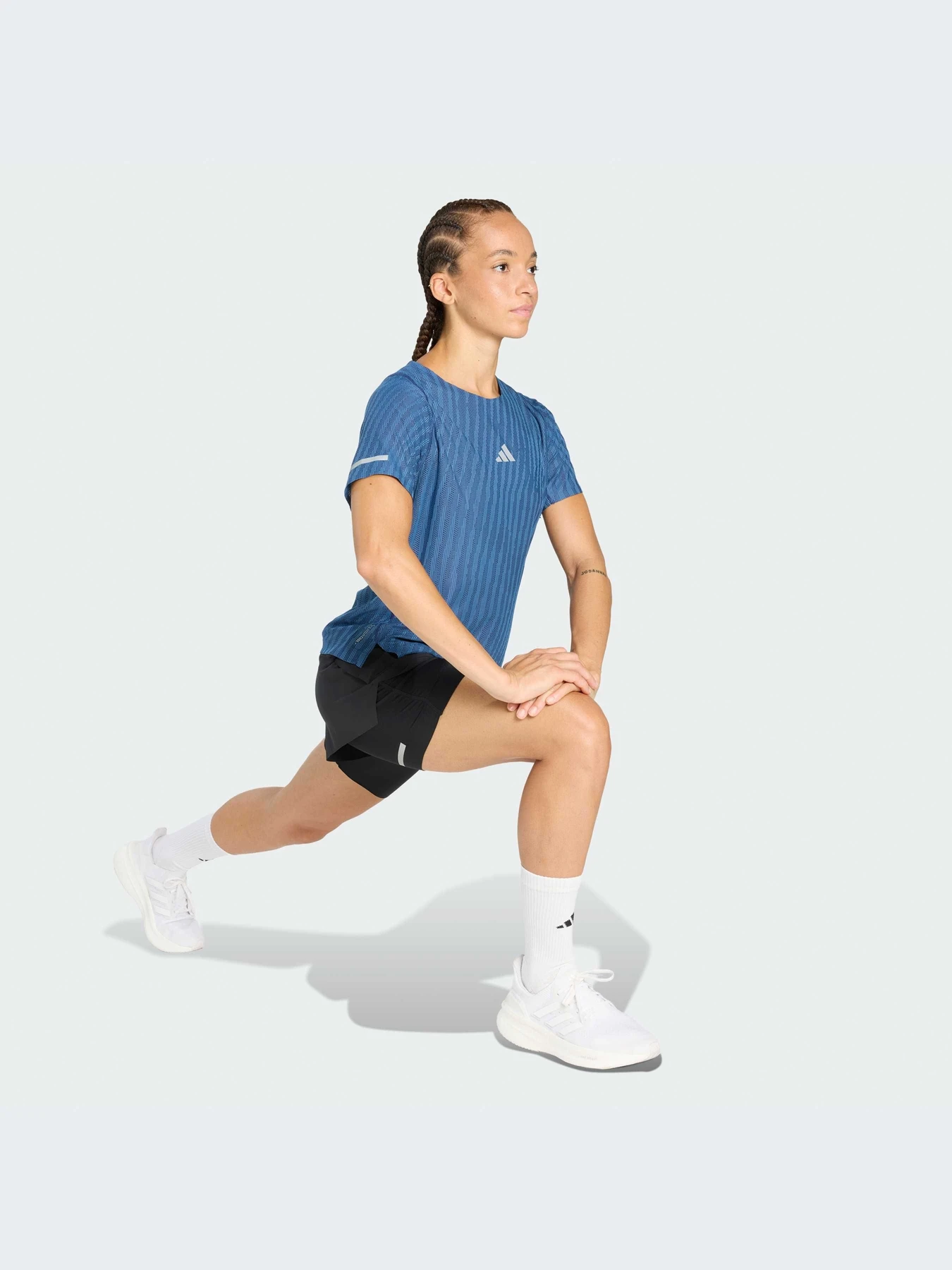 Футболки и поло Adidas модель JY9749-KZ Футболки и поло Adidas модель JY9749-KZ Фото