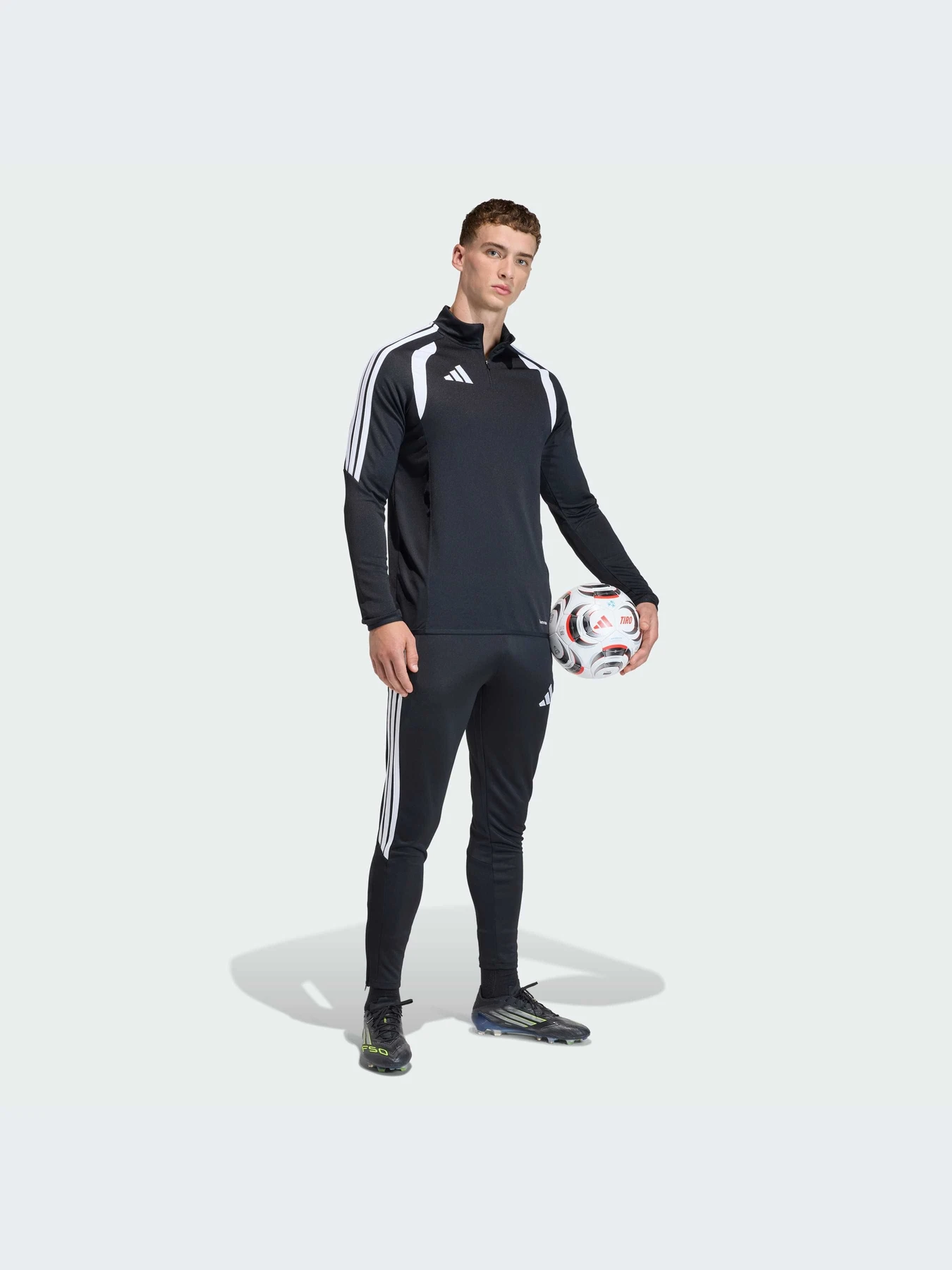 Худи и свитшоты Adidas Tiro модель JY9688-KZ Худи и свитшоты Adidas Tiro модель JY9688-KZ Фото