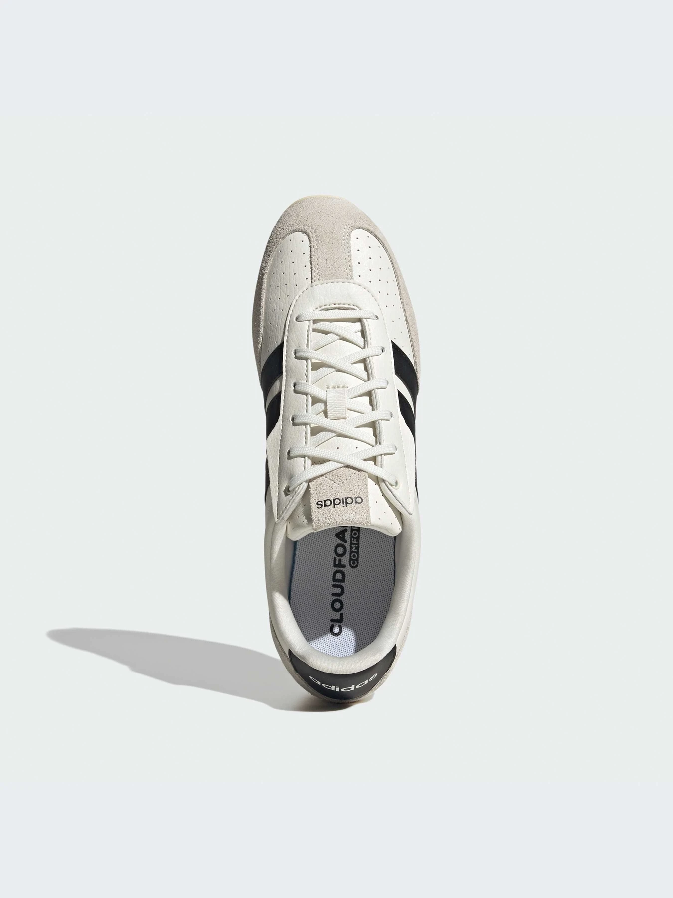Кроссовки Adidas модель JR4618-KZ Кроссовки Adidas модель JR4618-KZ Фото
