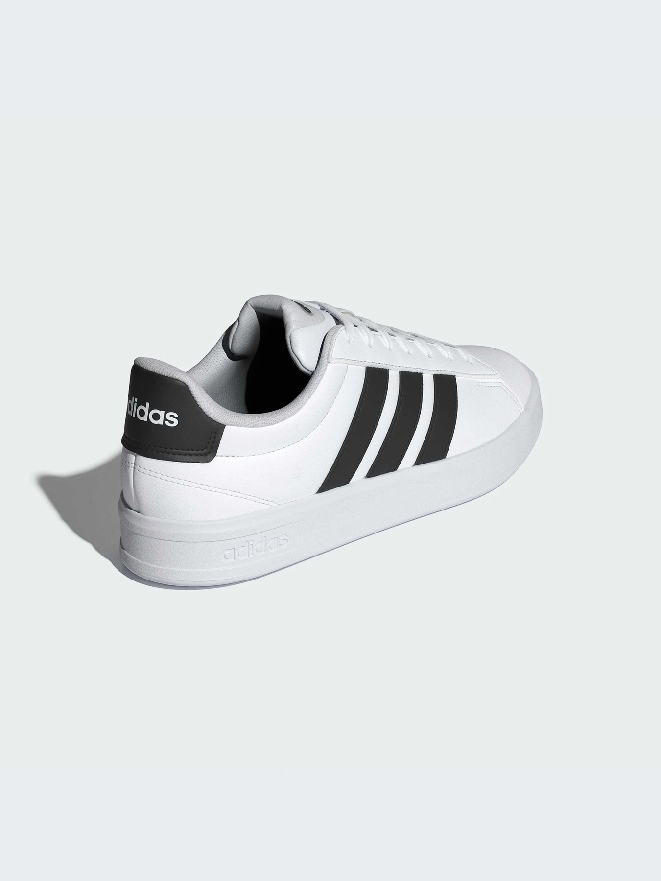 Кроссовки Adidas Grand Court модель IH1472-KZ Кроссовки Adidas Grand Court модель IH1472-KZ Фото