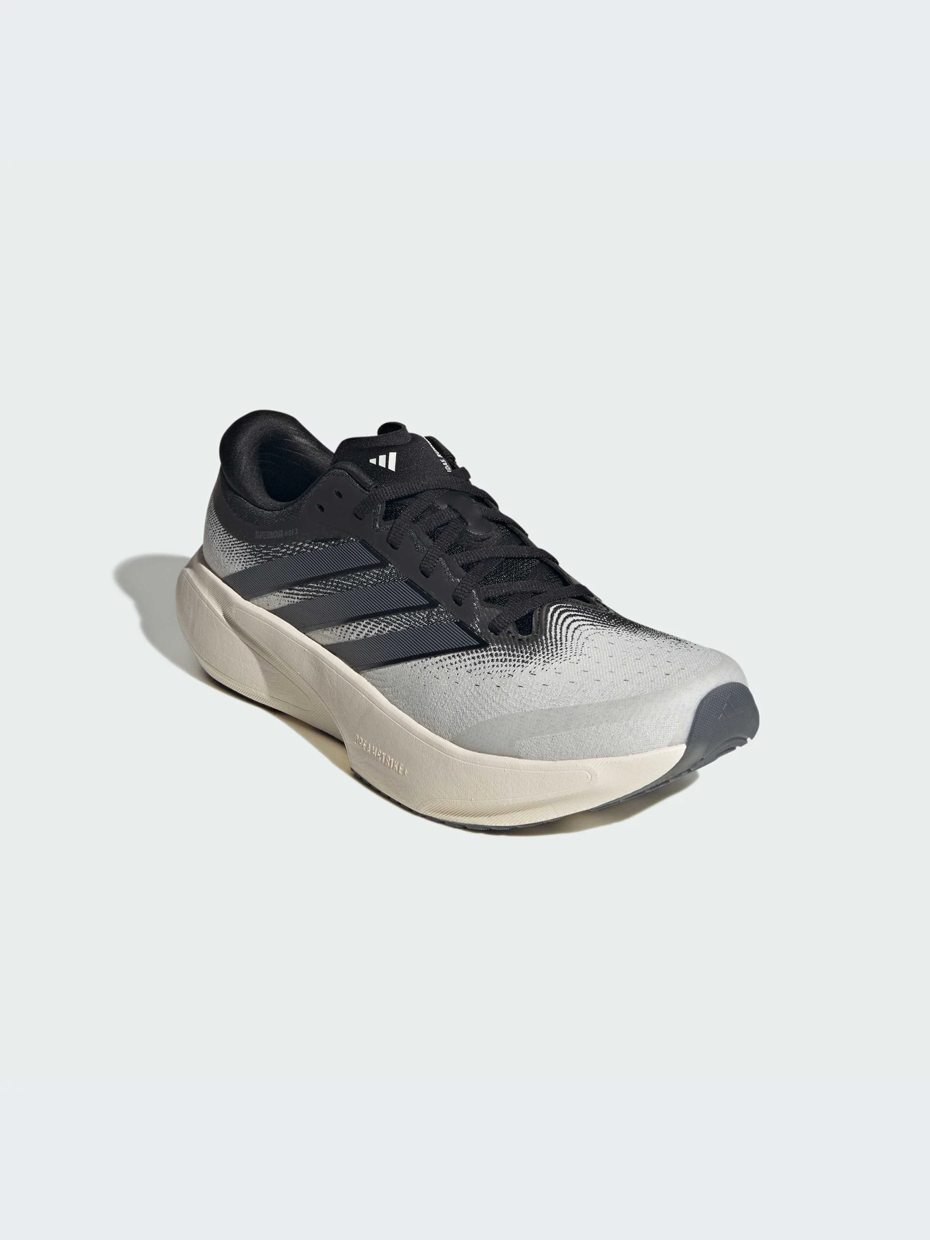 Кроссовки Adidas Supernova модель KK1202-KZ Кроссовки Adidas Supernova модель KK1202-KZ Фото