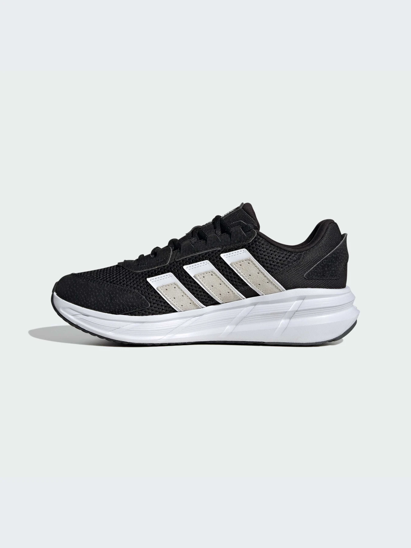 Кроссовки Adidas модель JR5563-KZ Кроссовки Adidas модель JR5563-KZ Фото