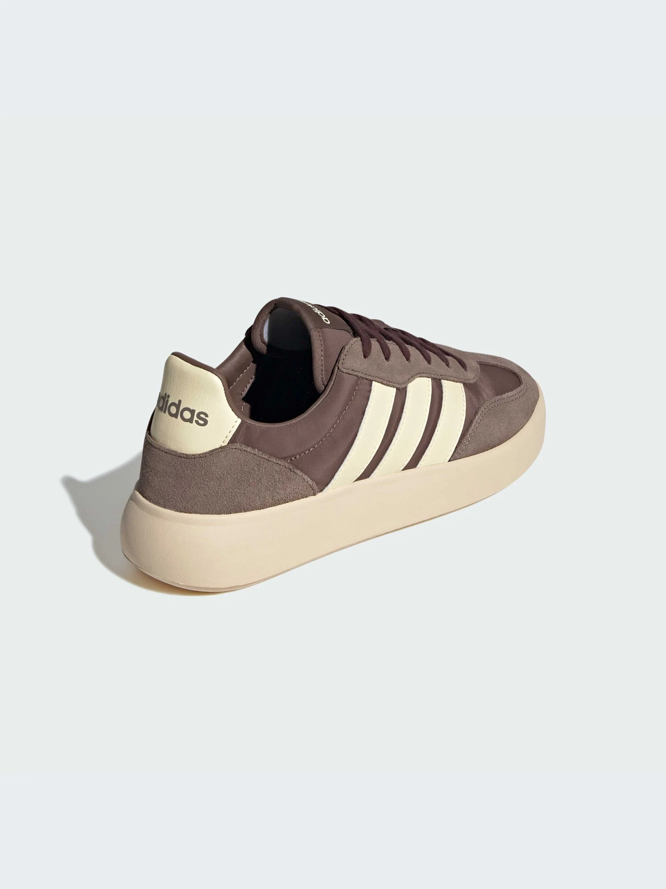 Кроссовки Adidas модель JR3519-KZ Кроссовки Adidas модель JR3519-KZ Фото
