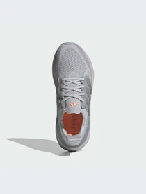 Кроссовки Adidas Ultraboost модель JQ6658-KZ Фото