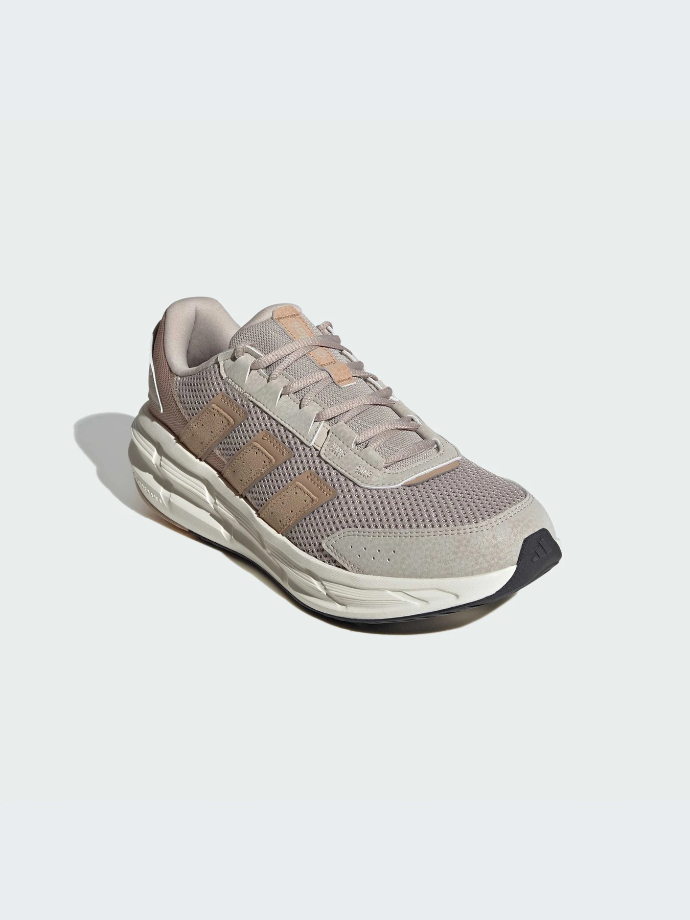 Кроссовки Adidas модель JQ6081-KZ Кроссовки Adidas модель JQ6081-KZ Фото