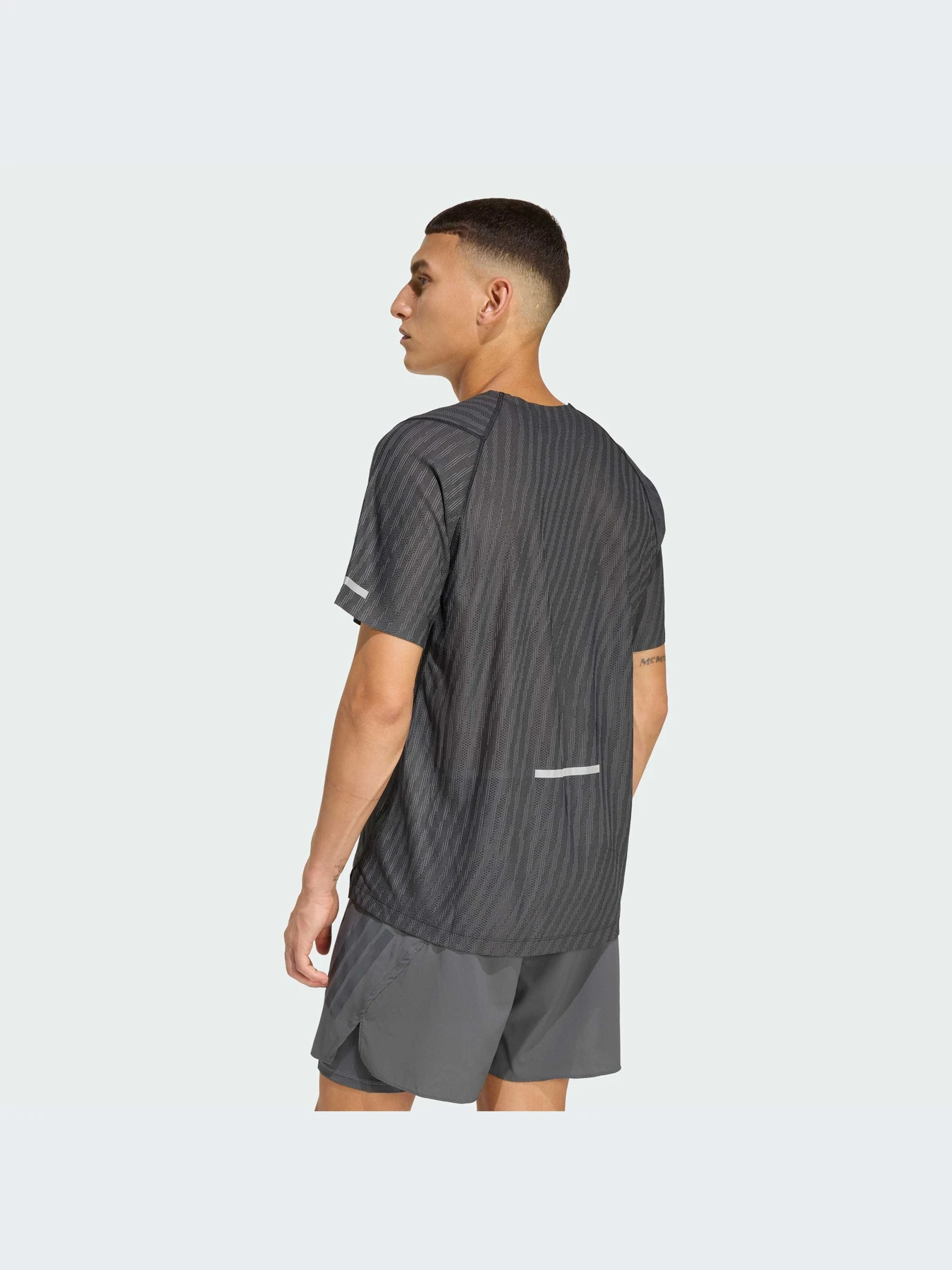 Футболки и поло Adidas модель KA2381-KZ Футболки и поло Adidas модель KA2381-KZ Фото